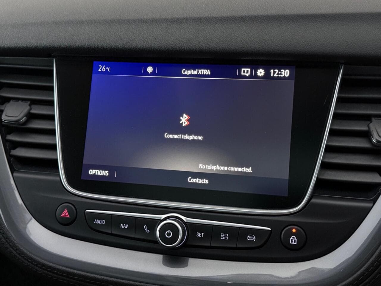 Vauxhall Grandland X thumbnail Infotainment System