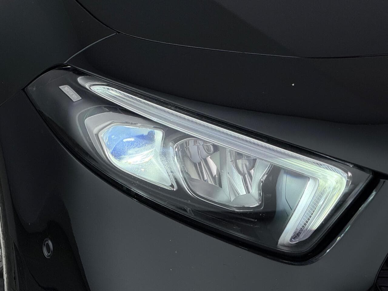Mercedes-Benz A Class thumbnail Lights Front
