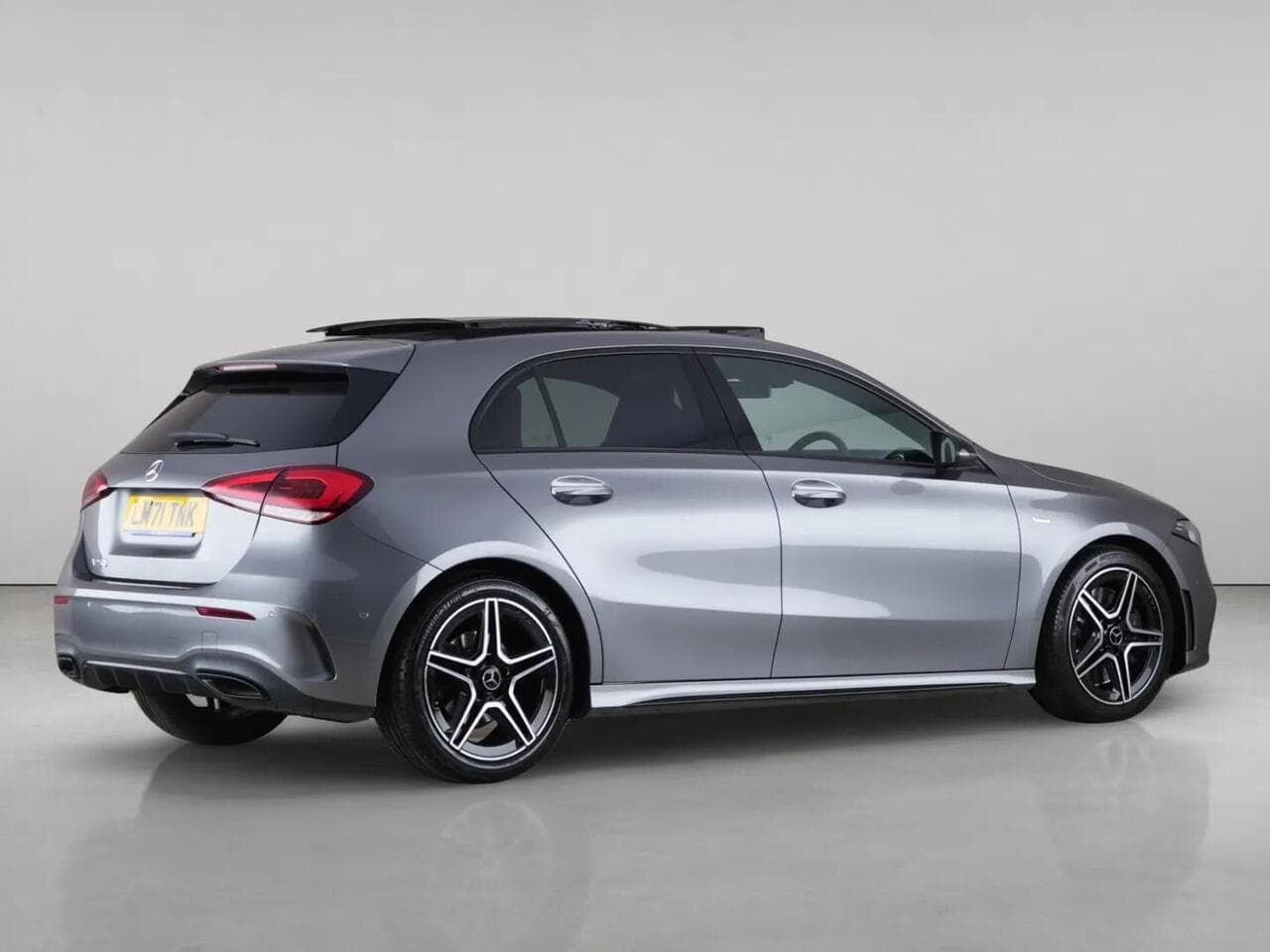 Mercedes-Benz A Class thumbnail Rear Right