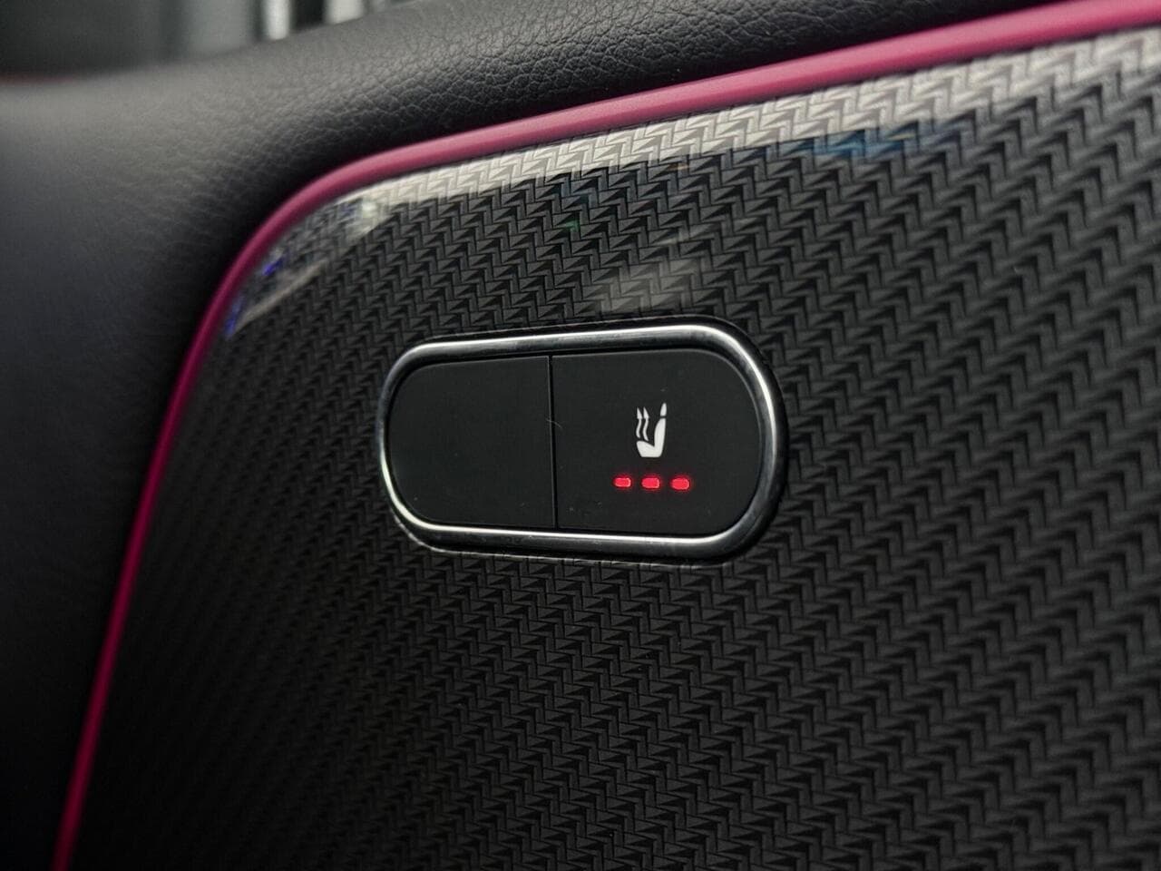 Mercedes-Benz GLB thumbnail Misc Controls