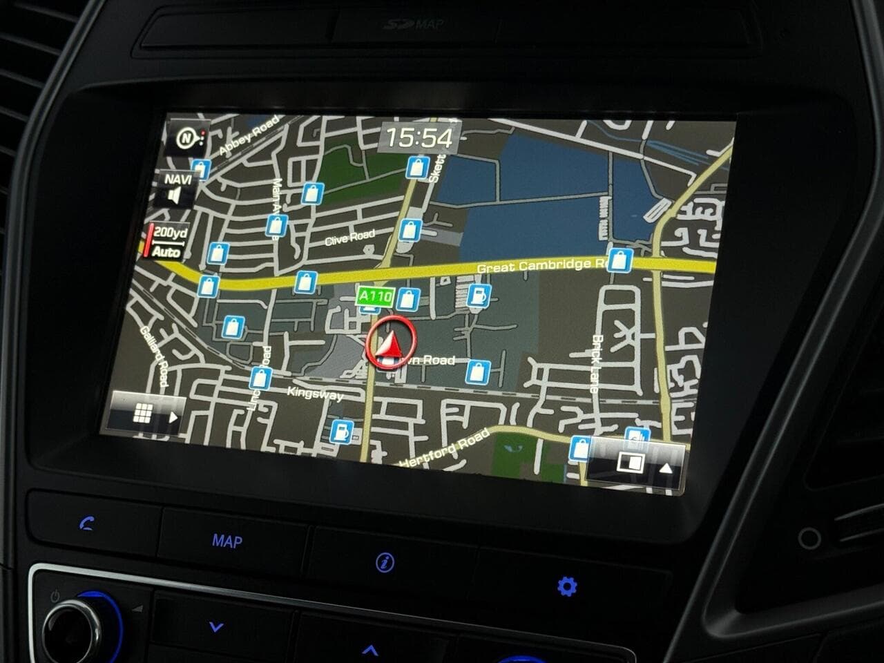 Hyundai Santa Fe thumbnail Infotainment System