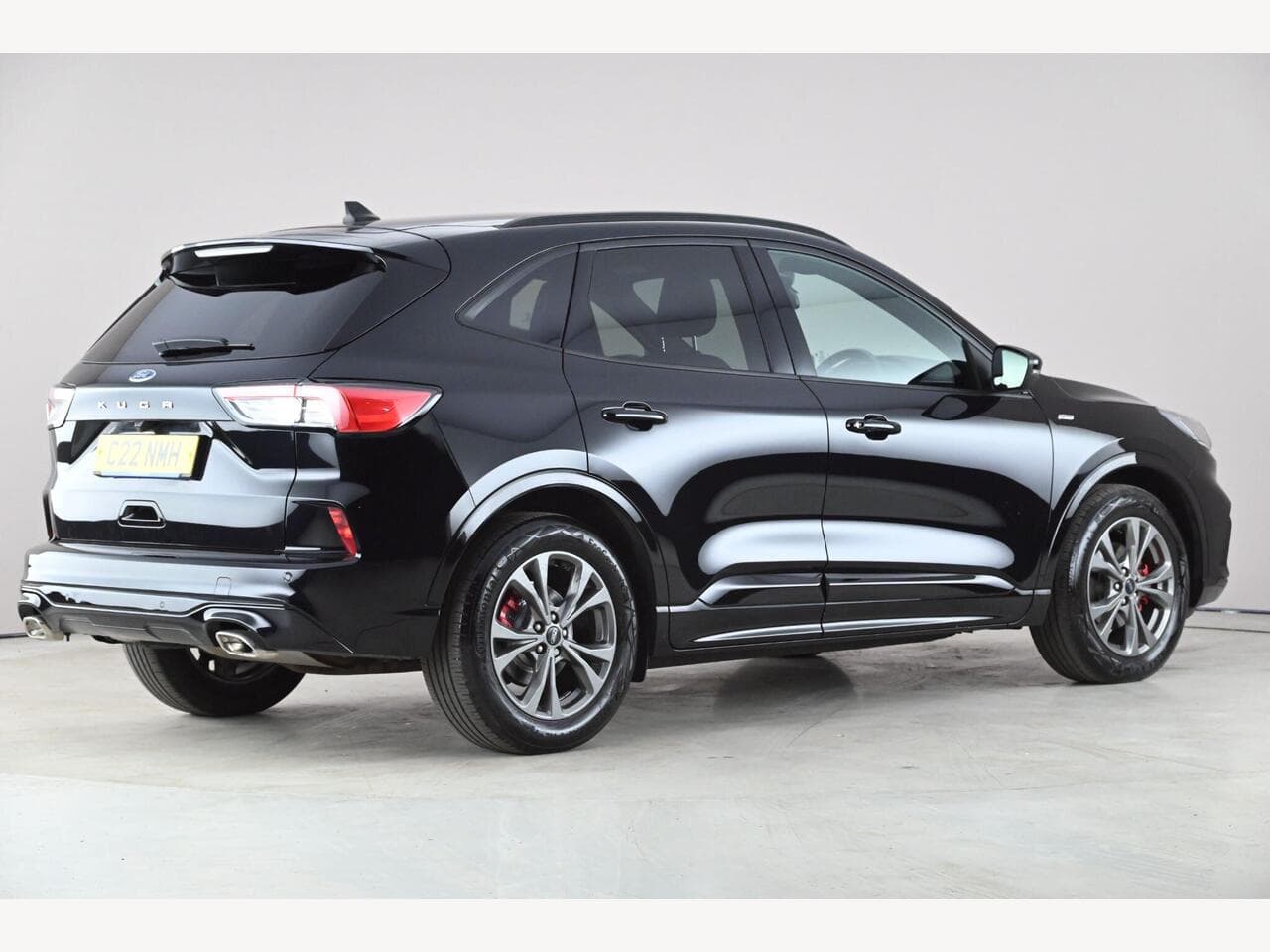 Ford Kuga thumbnail Rear Right
