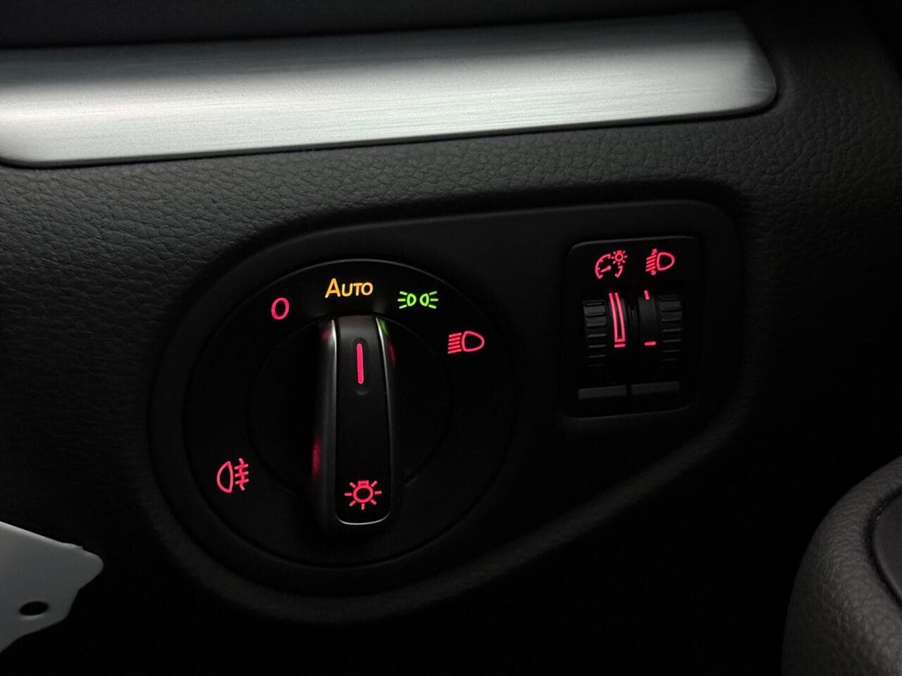 Volkswagen Sharan thumbnail Misc Controls