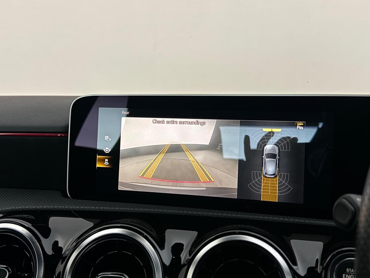Mercedes-Benz A Class thumbnail Infotainment System
