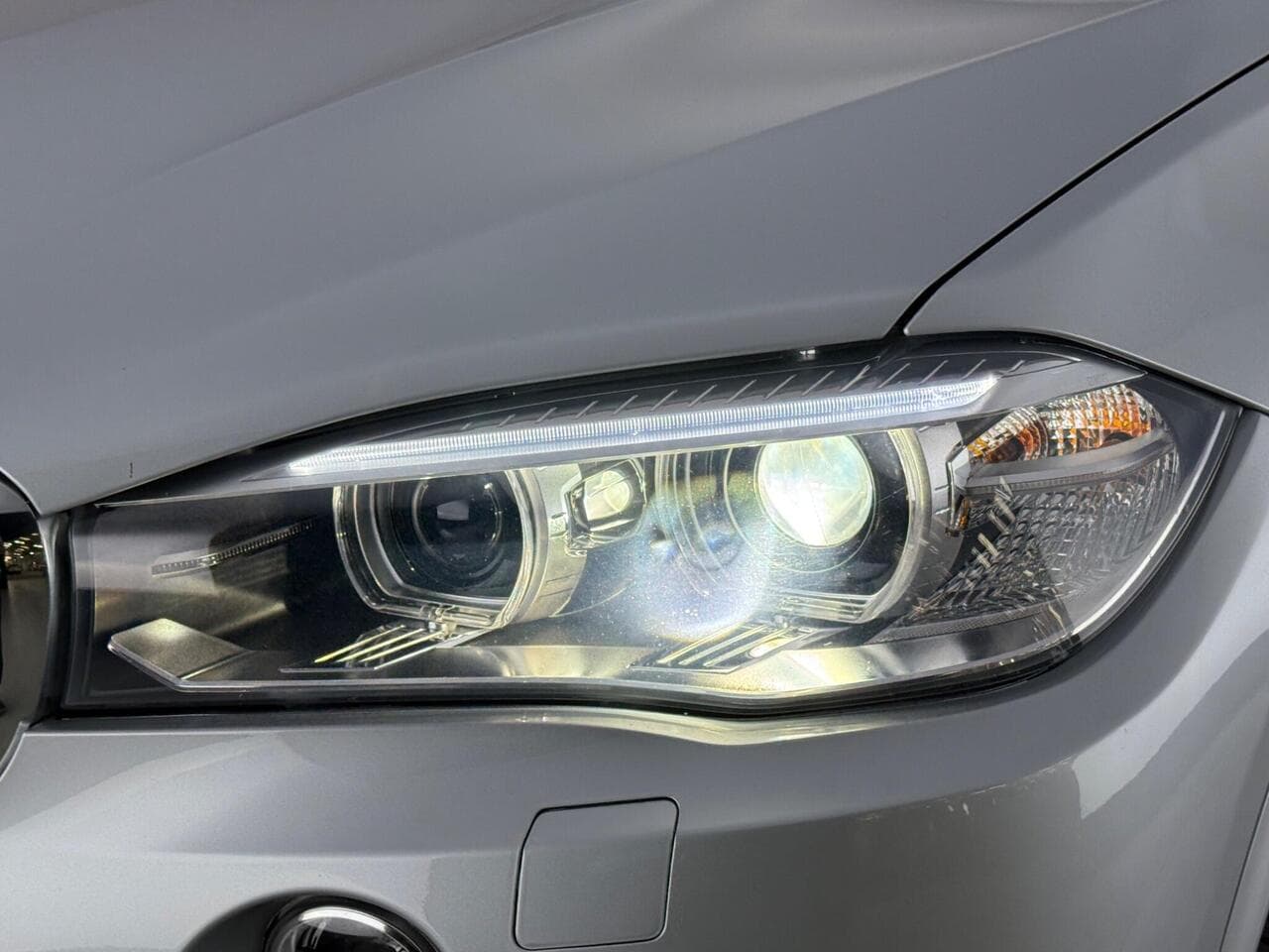 BMW X5 thumbnail Lights Front