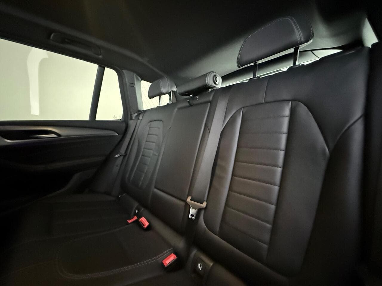 BMW X3 thumbnail Seats Rear