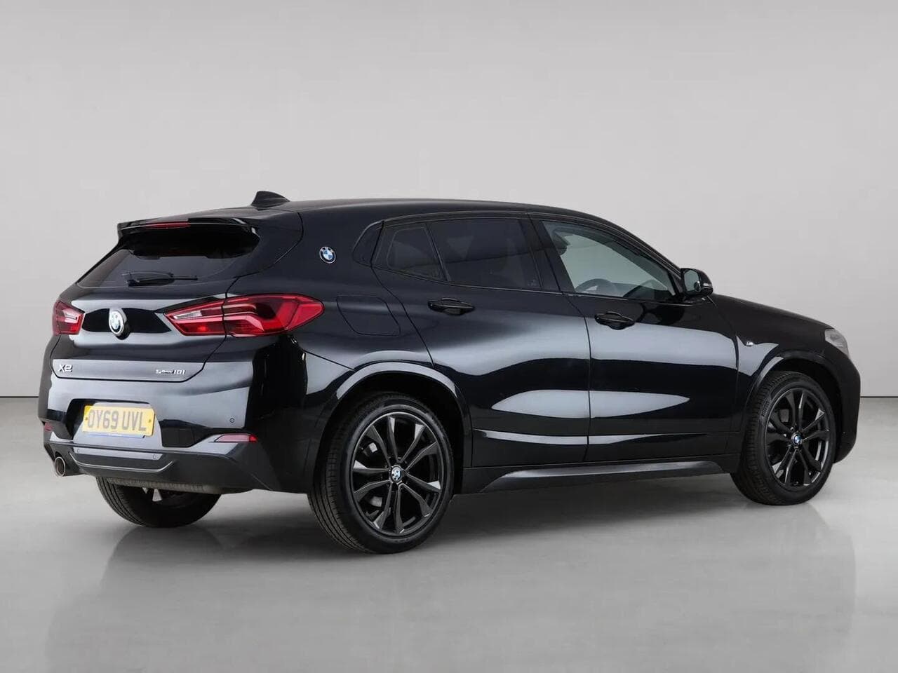 BMW X2 thumbnail Rear Right