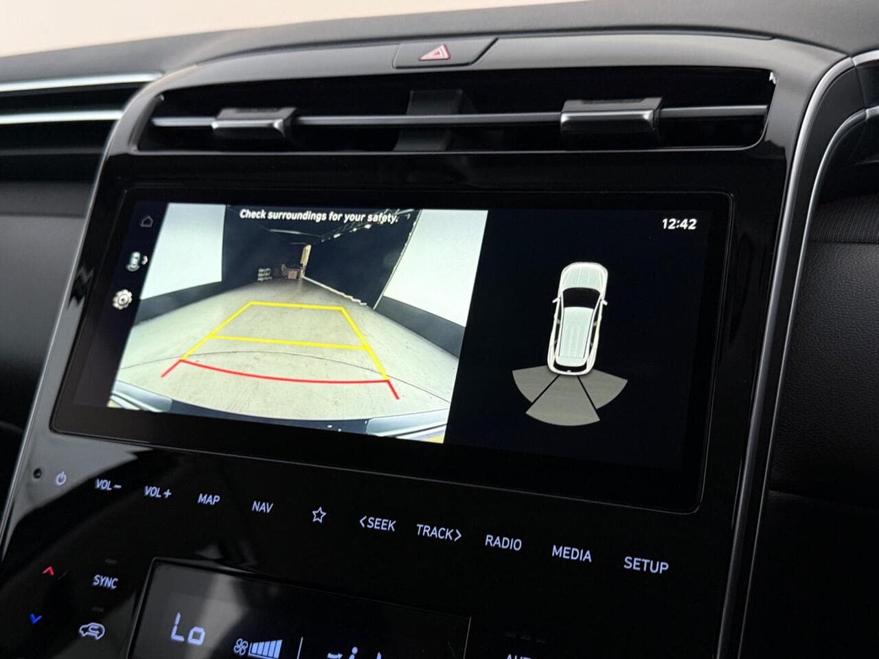 Hyundai TUCSON thumbnail Infotainment System