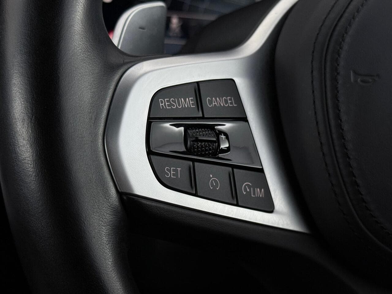 BMW 3 Series thumbnail Misc Controls