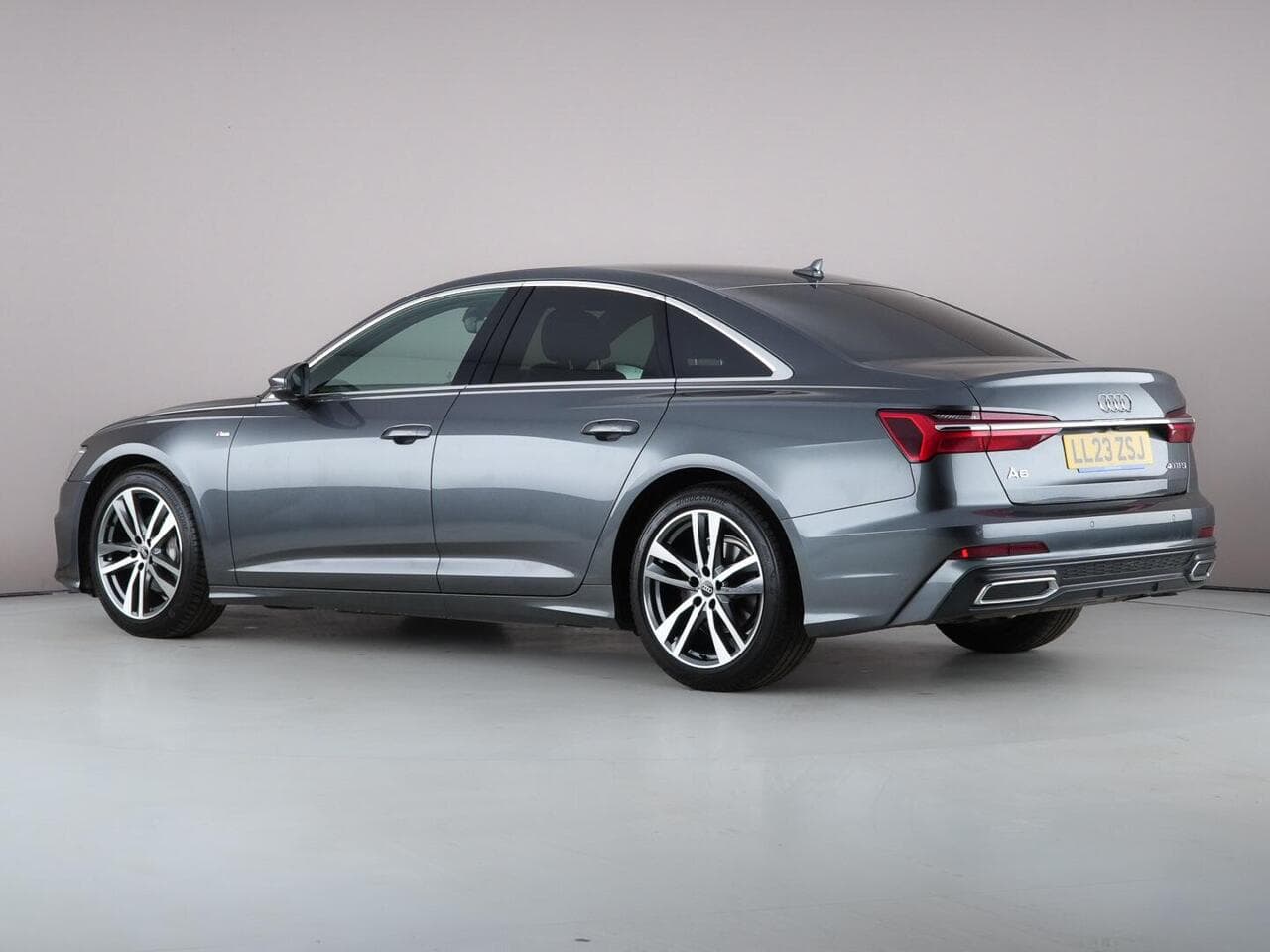 Audi A6 Saloon thumbnail Side Left