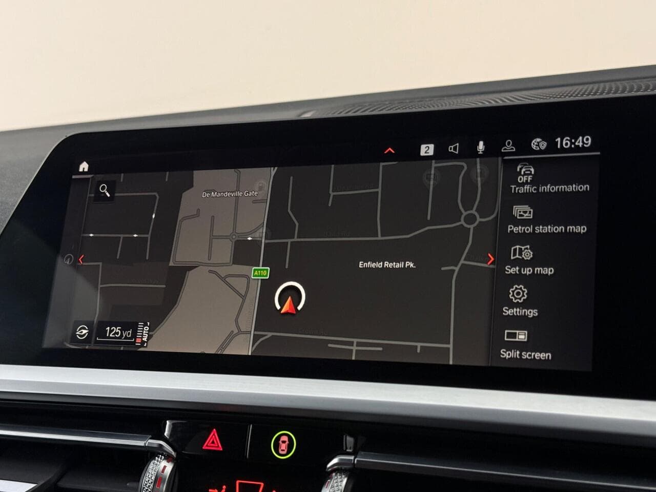 BMW 3 Series thumbnail Infotainment System