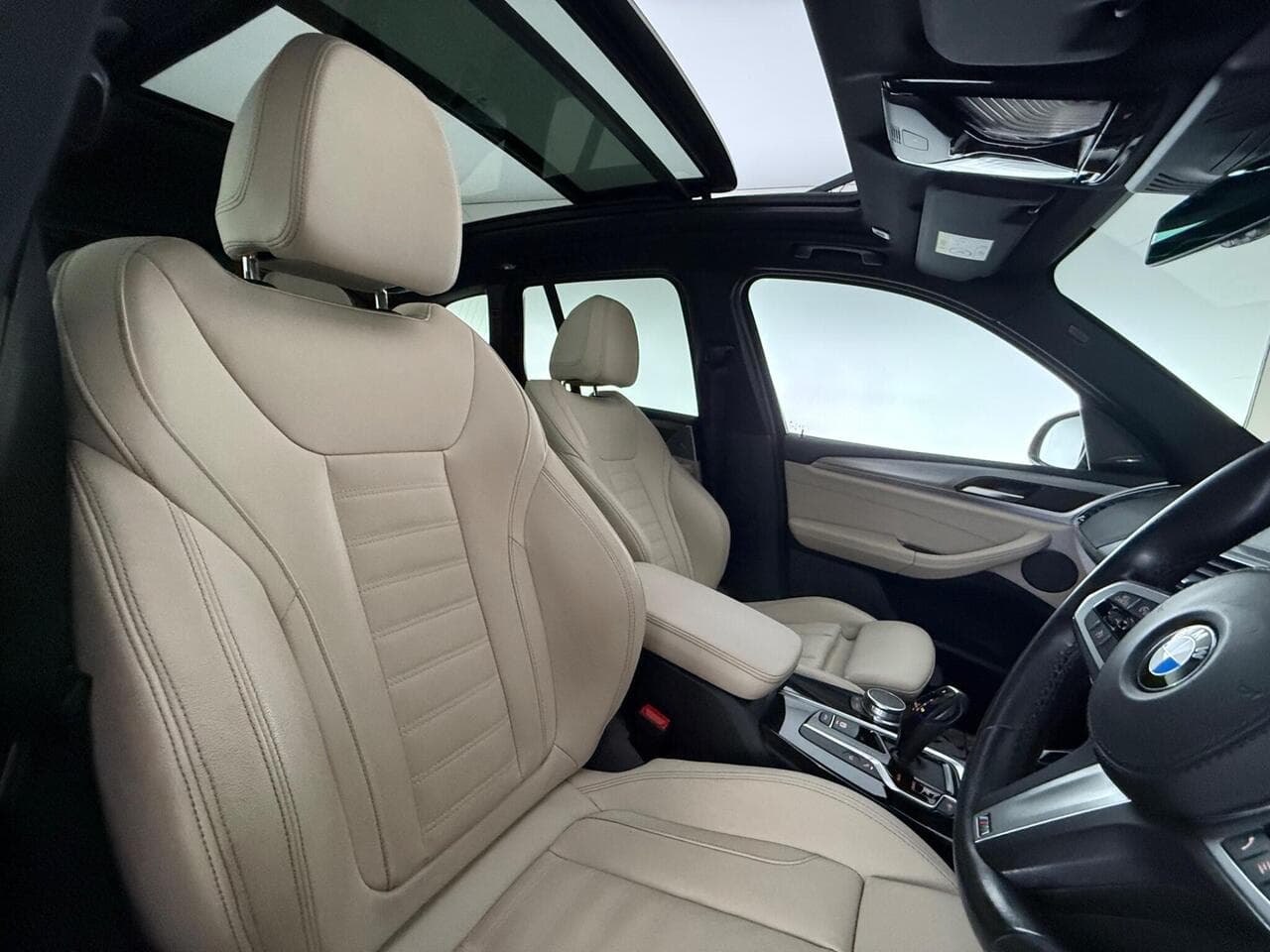 BMW X3 thumbnail Seat Driver