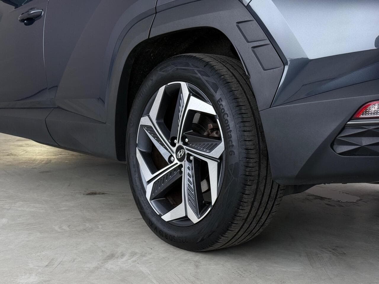 Hyundai TUCSON thumbnail Wheel
