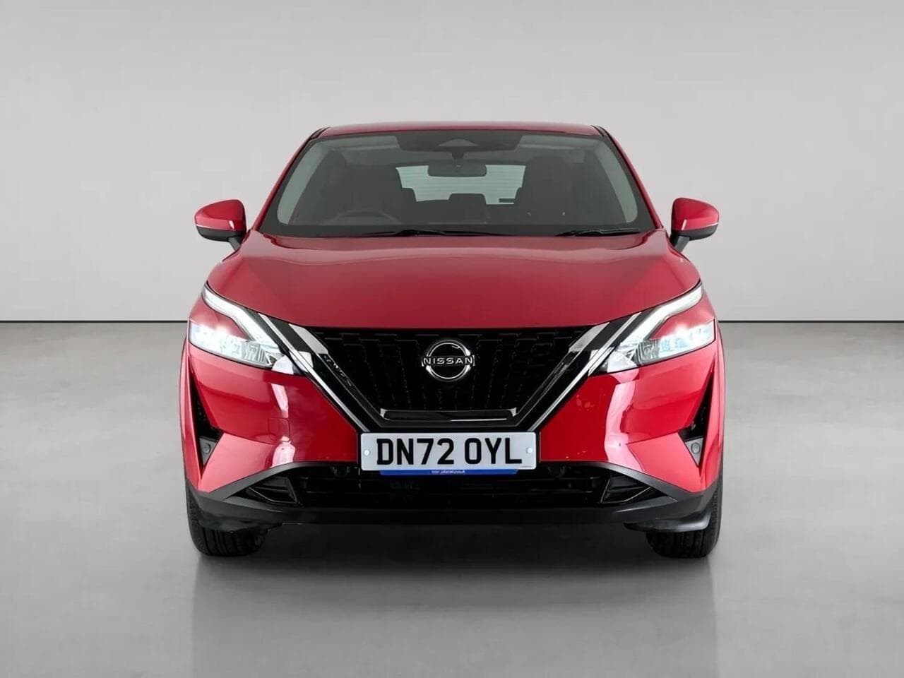 Nissan Qashqai thumbnail Front