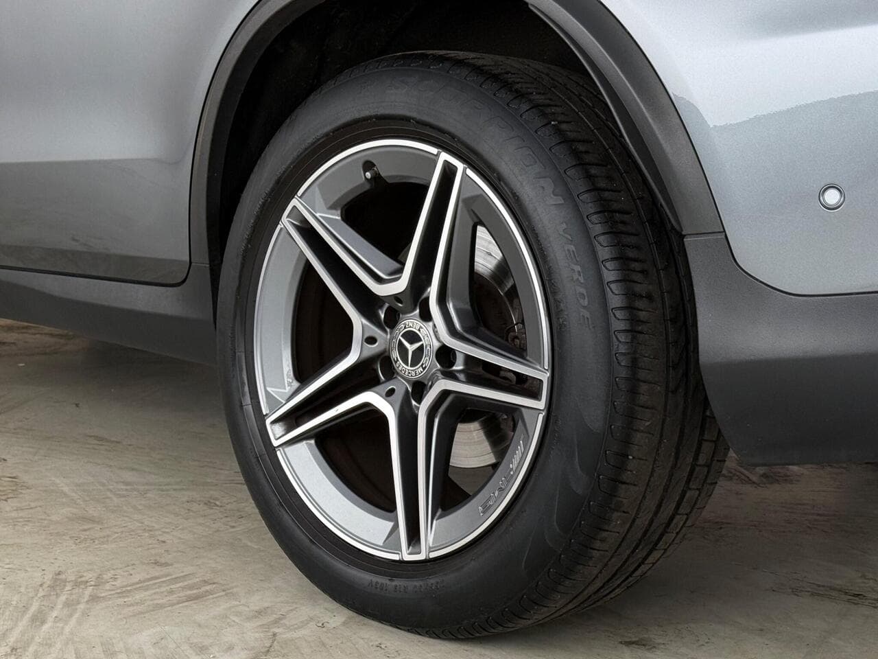 Mercedes-Benz GLC thumbnail Wheel