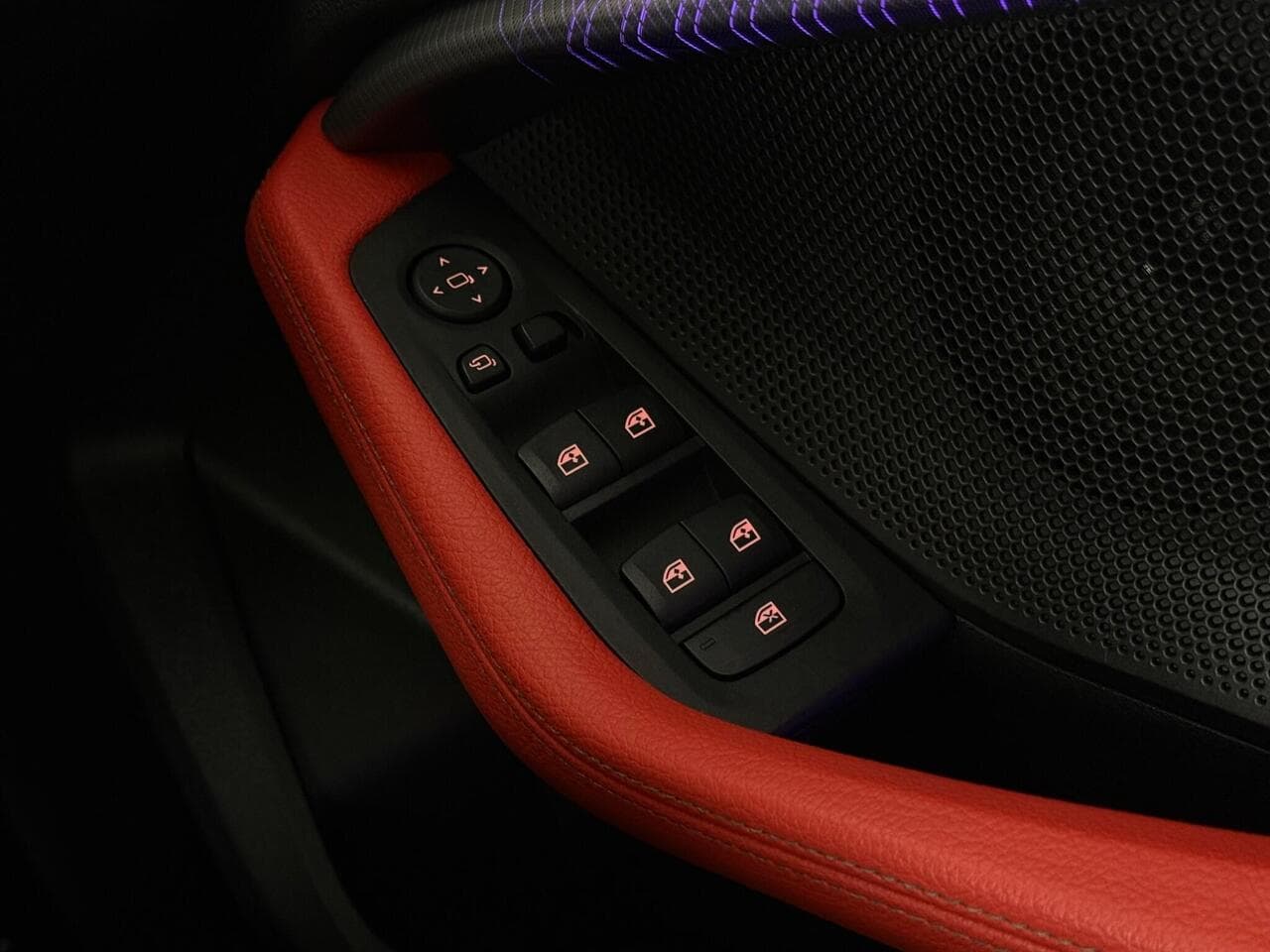 BMW 1 Series thumbnail Misc Controls
