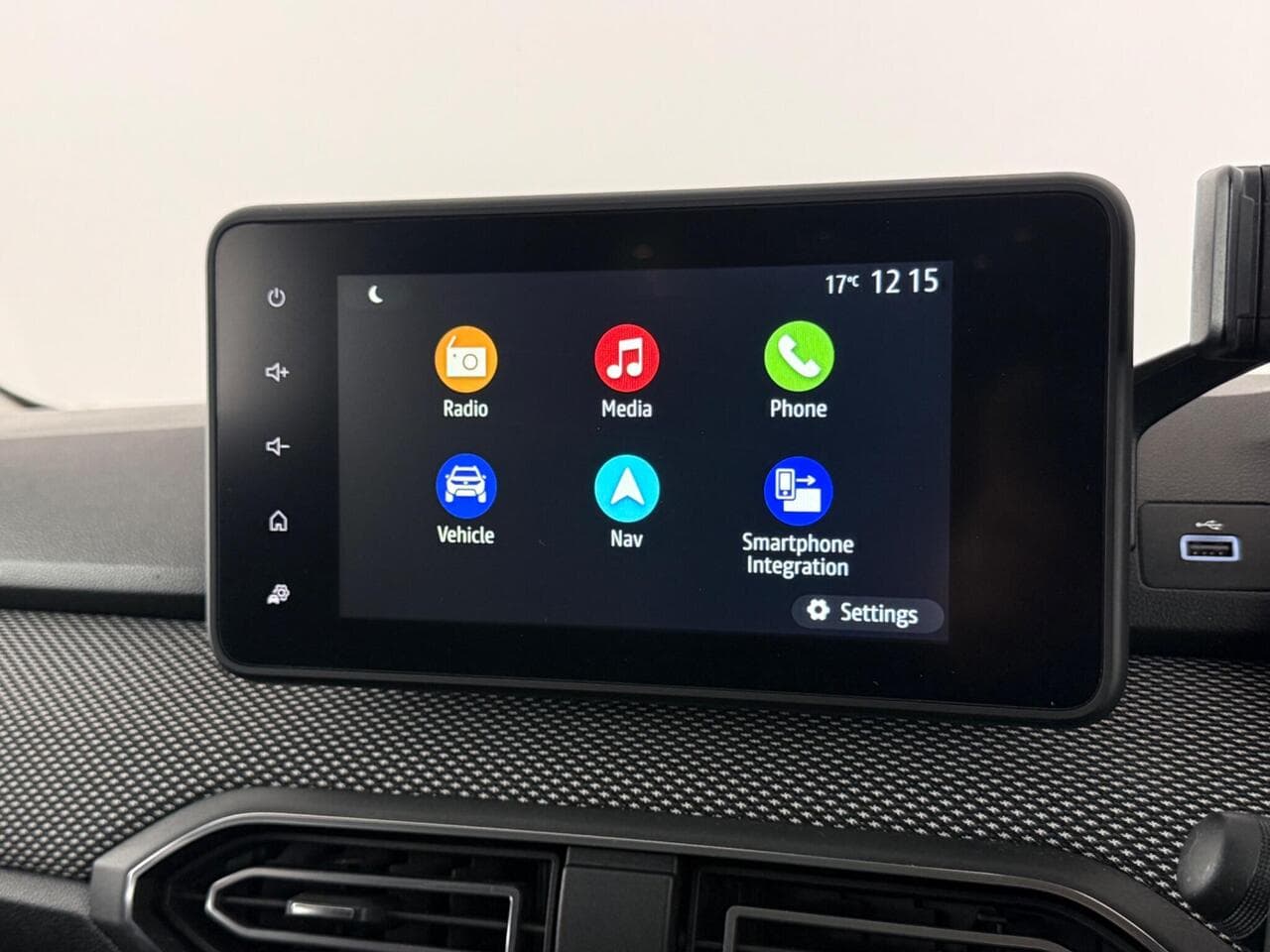 Dacia Jogger thumbnail Infotainment System