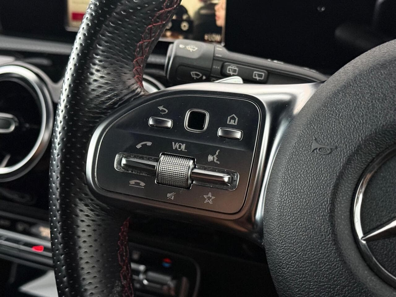 Mercedes-Benz A Class thumbnail Misc Controls