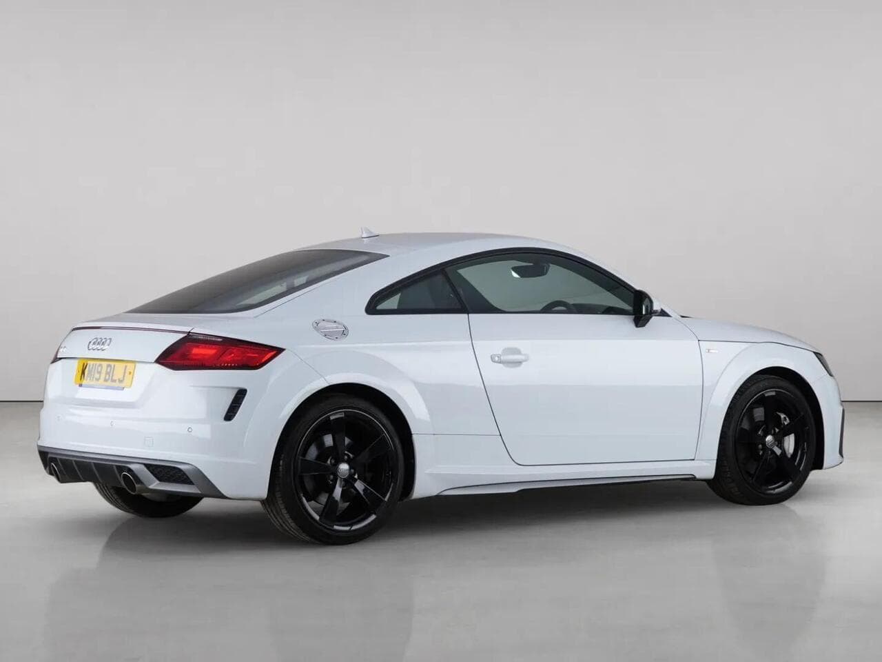 Audi TT thumbnail Rear Right