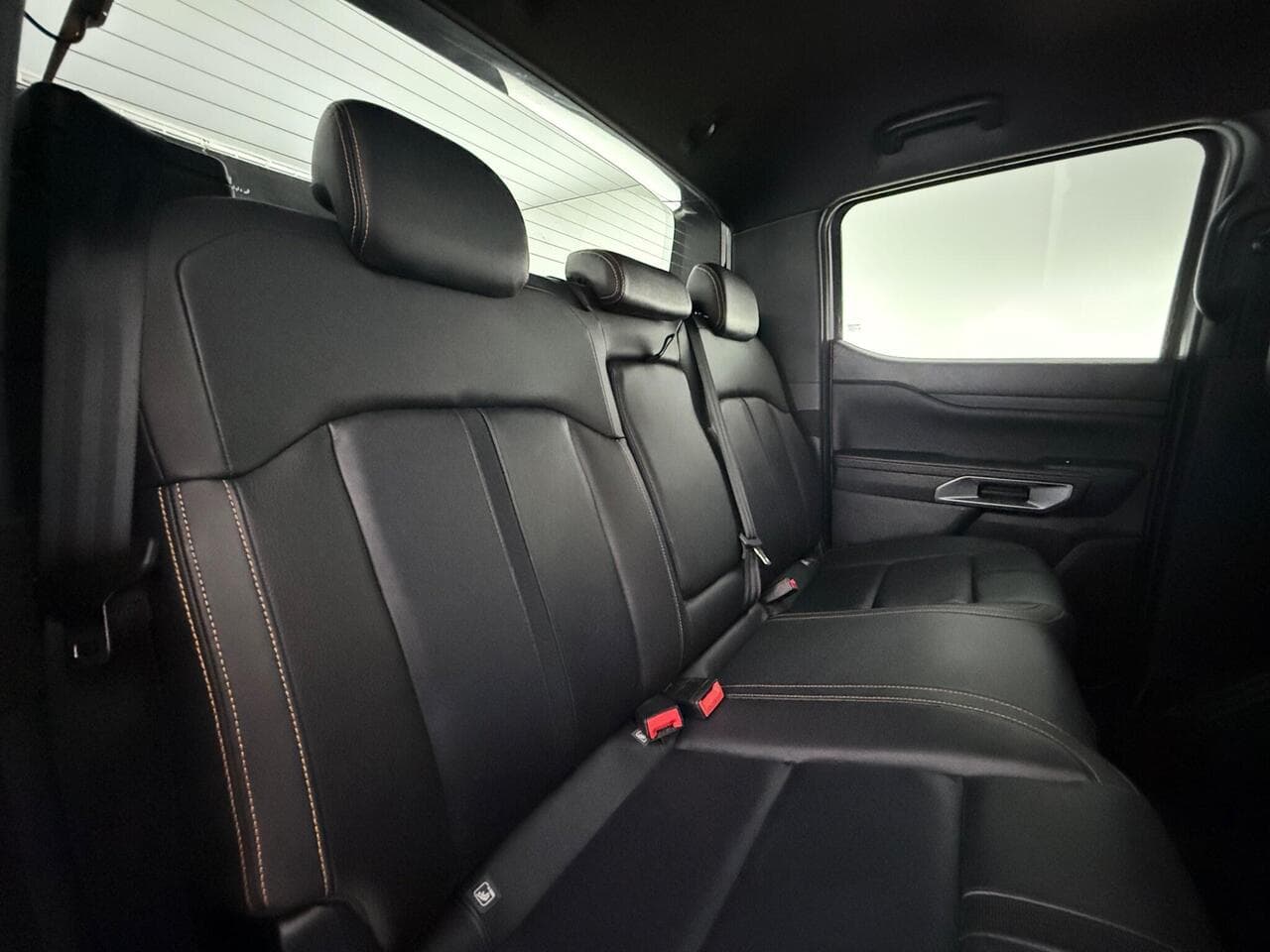Ford Ranger thumbnail Seats Rear