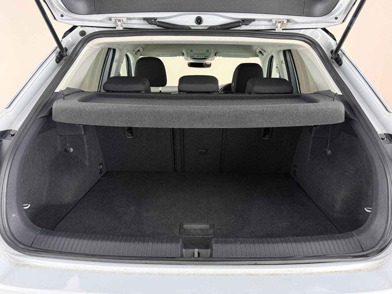 Volkswagen T-Roc thumbnail Boot