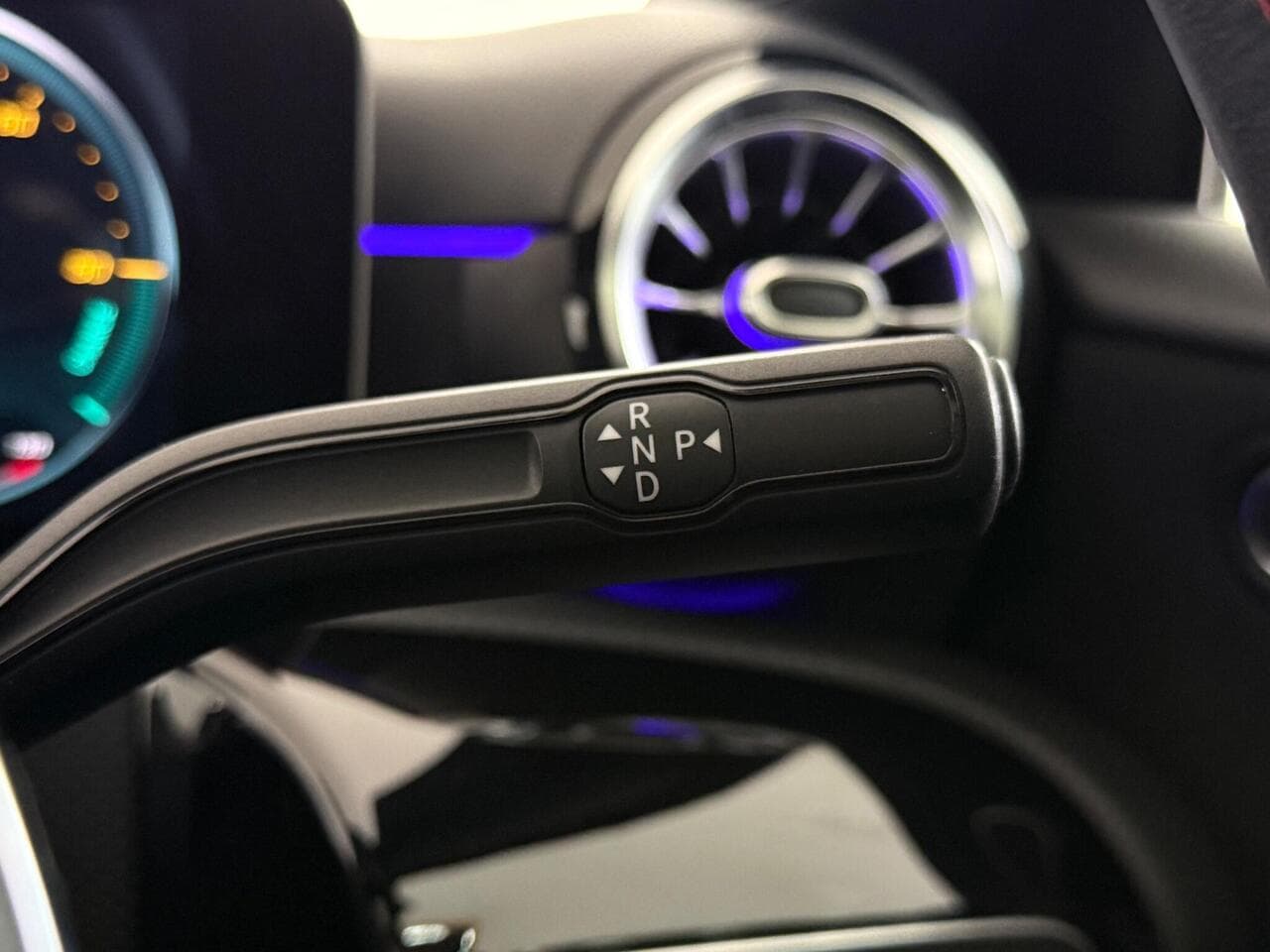 Mercedes-Benz A Class thumbnail Driver Instruments