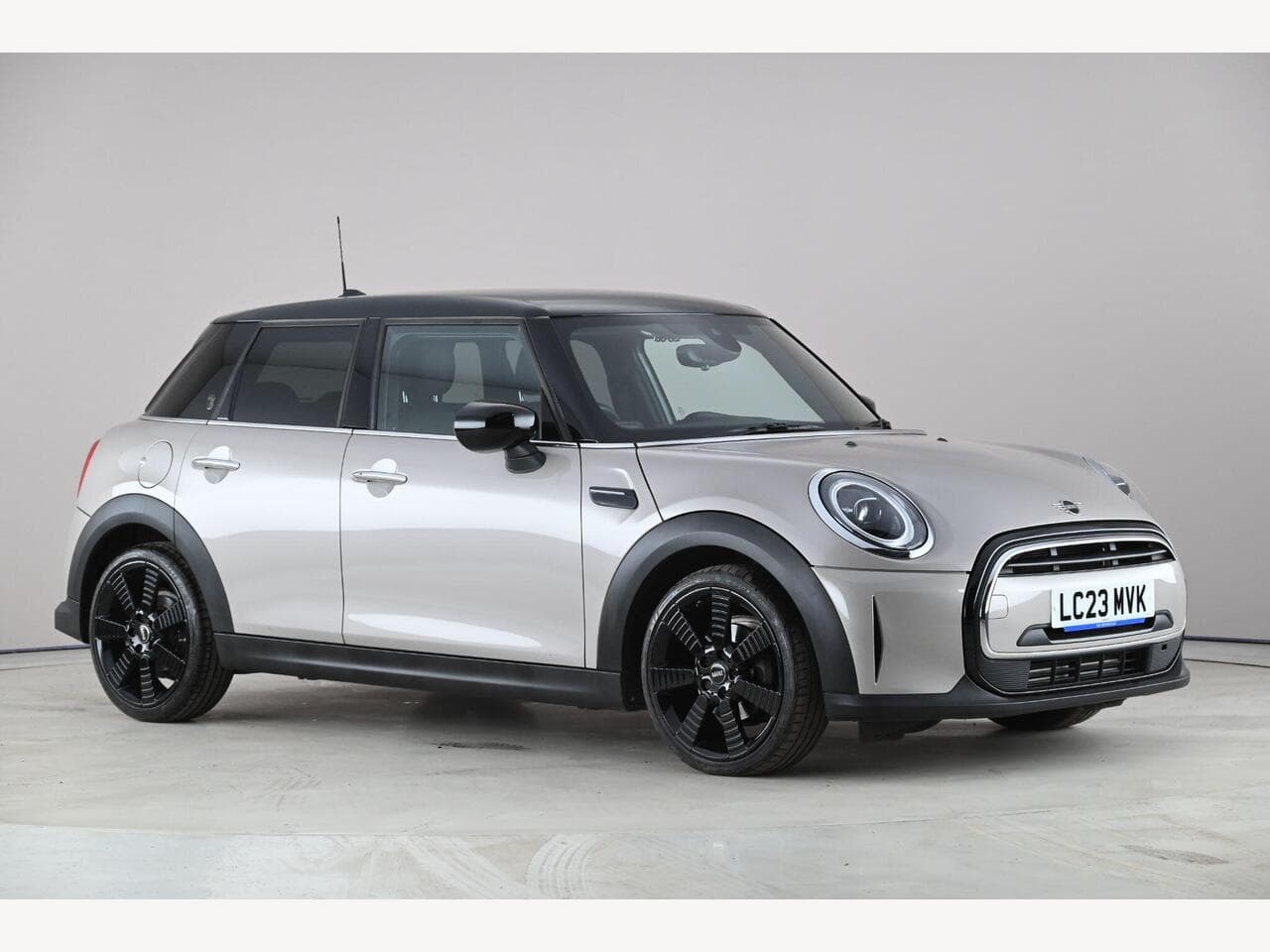 MINI Hatch - MINI Hatch 1.5 Cooper Exclusive Steptronic Euro 6 (s/s) 5dr
