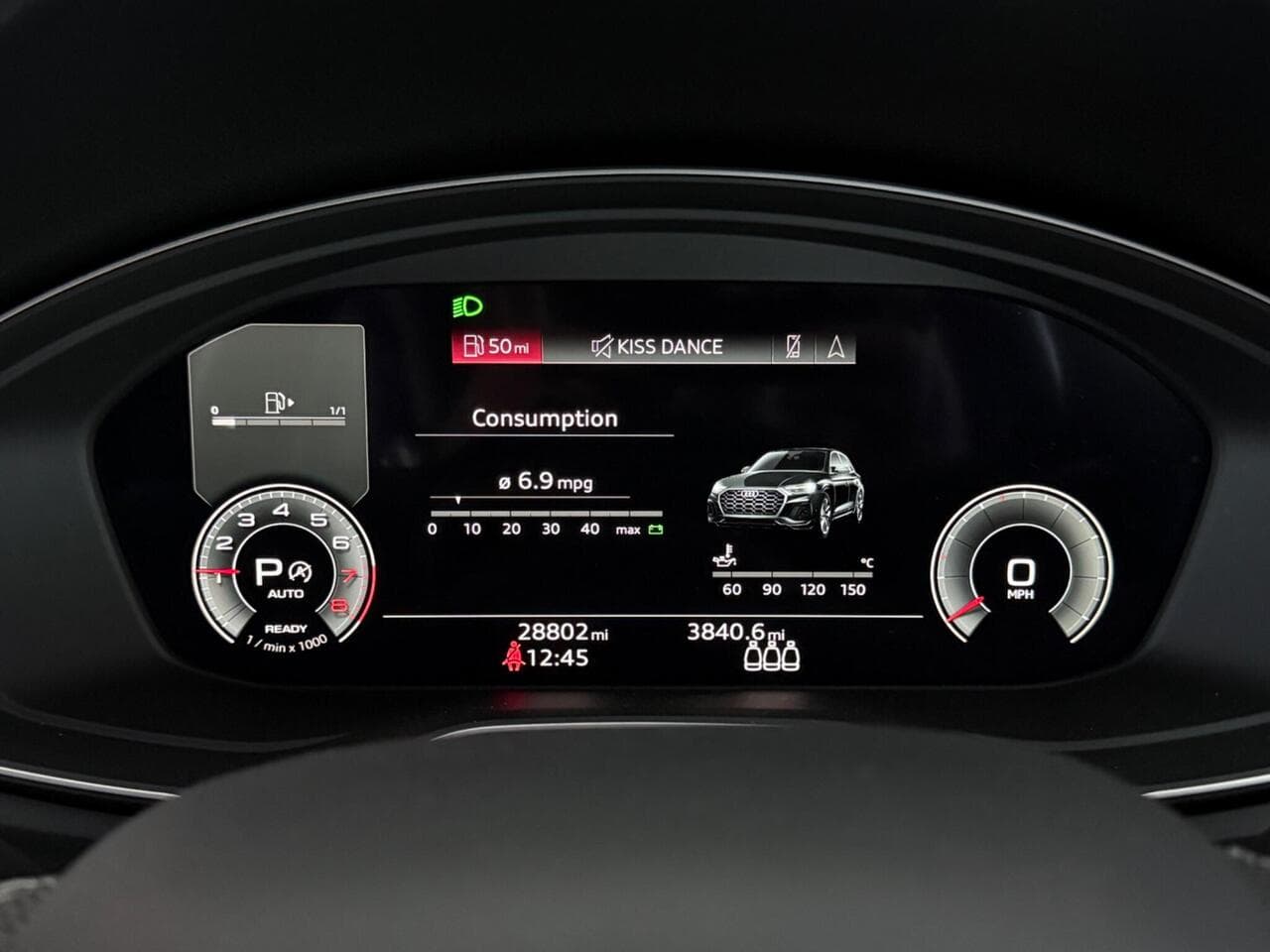 Audi Q5 thumbnail Driver Instruments