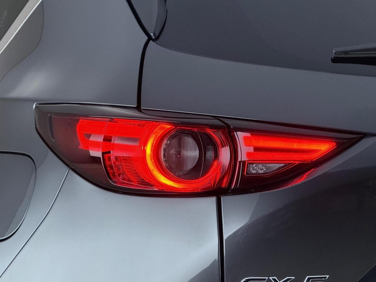 Mazda CX-5 thumbnail Lights Rear