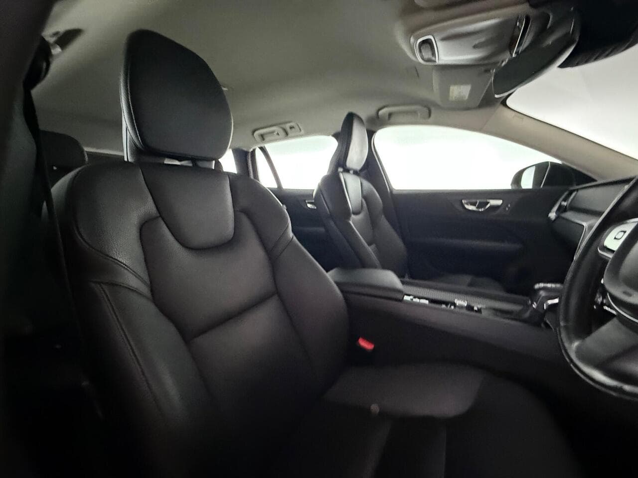 Volvo V60 thumbnail Seat Driver