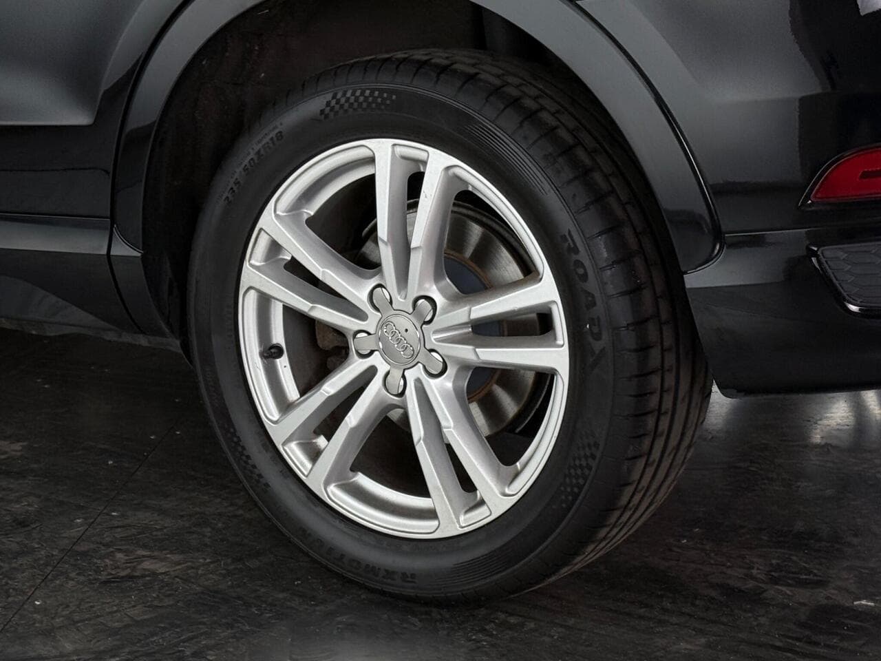 Audi Q3 thumbnail Wheel