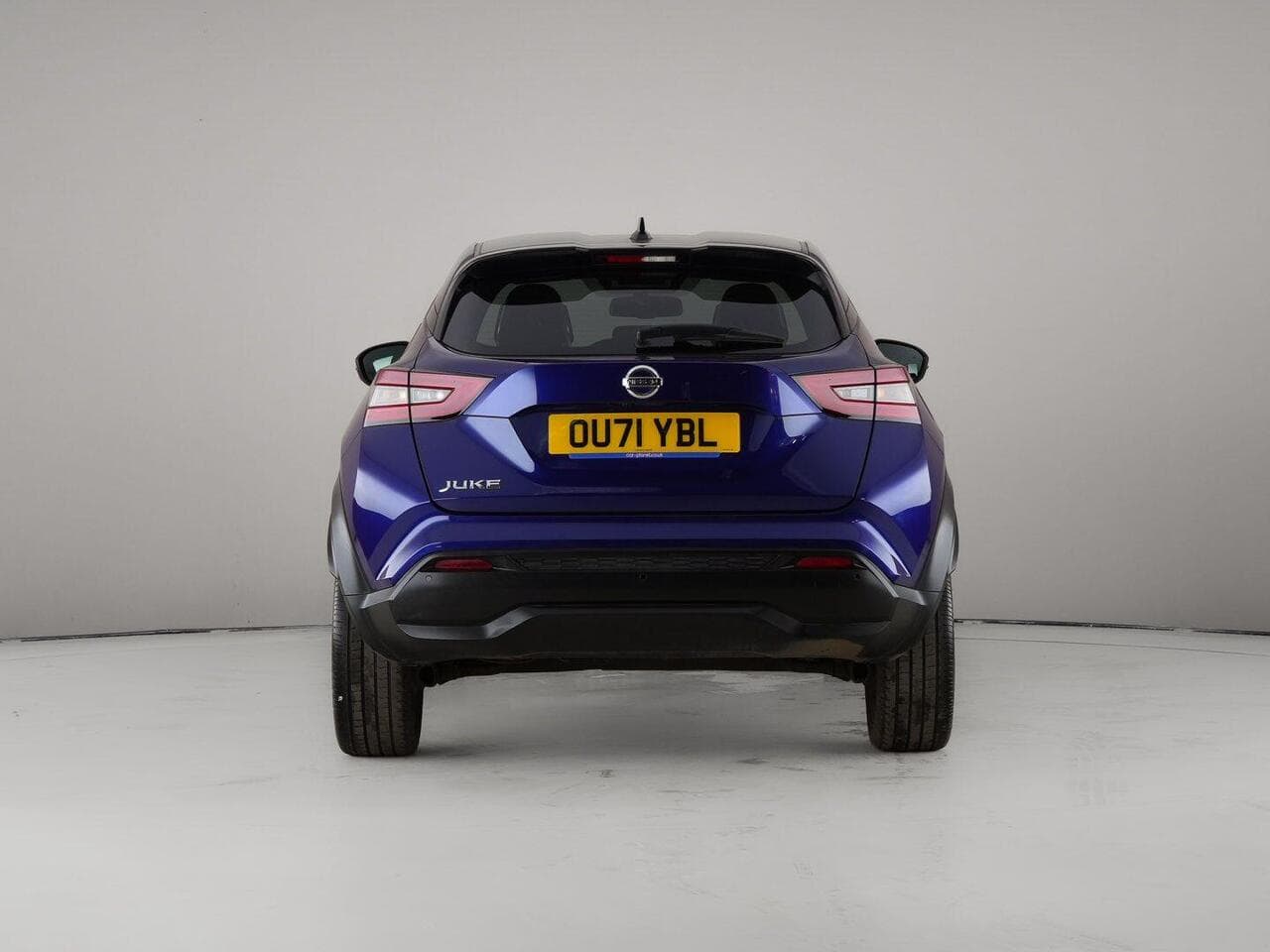 Nissan Juke thumbnail Rear