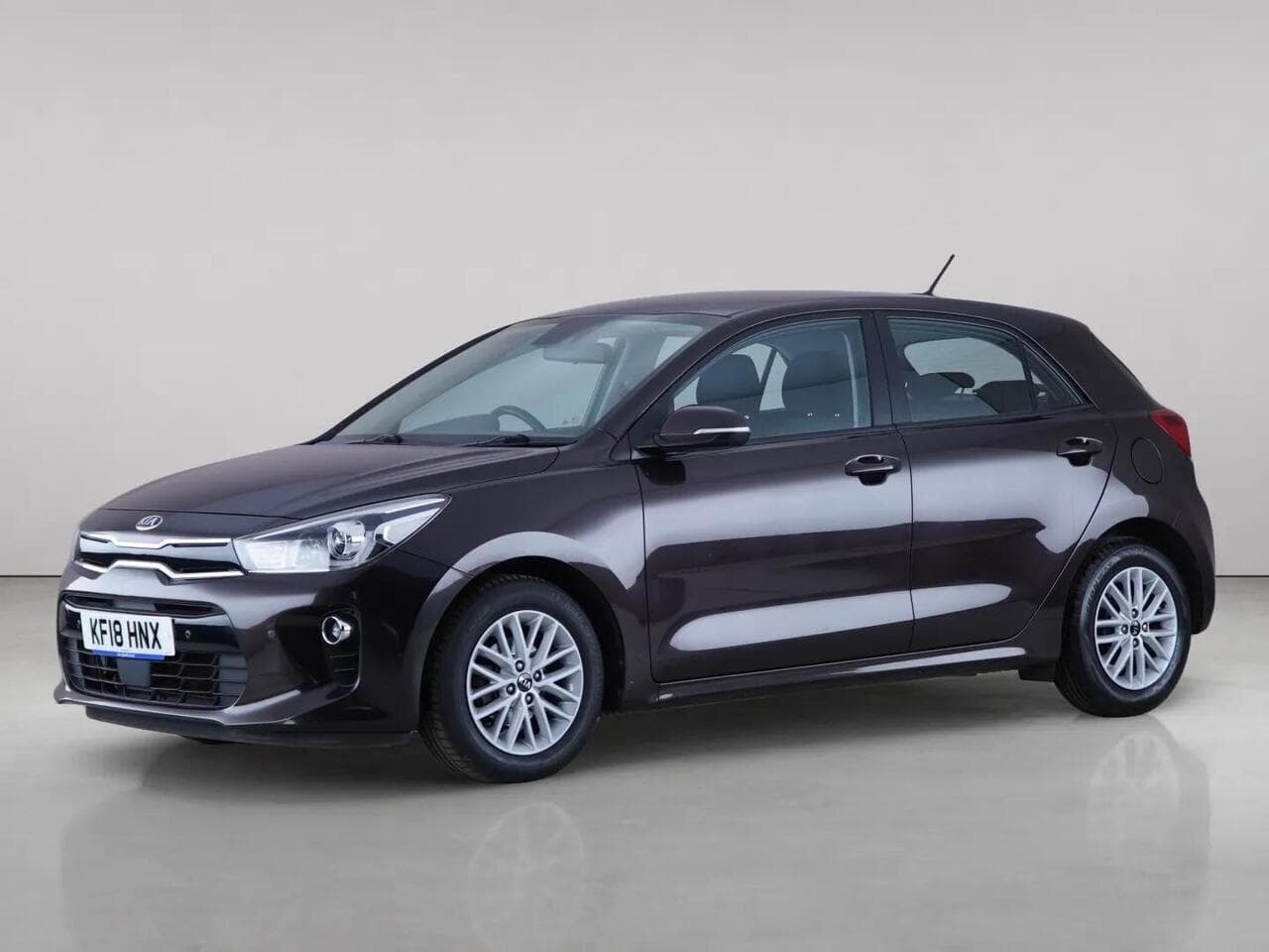 Kia Rio thumbnail Front Left