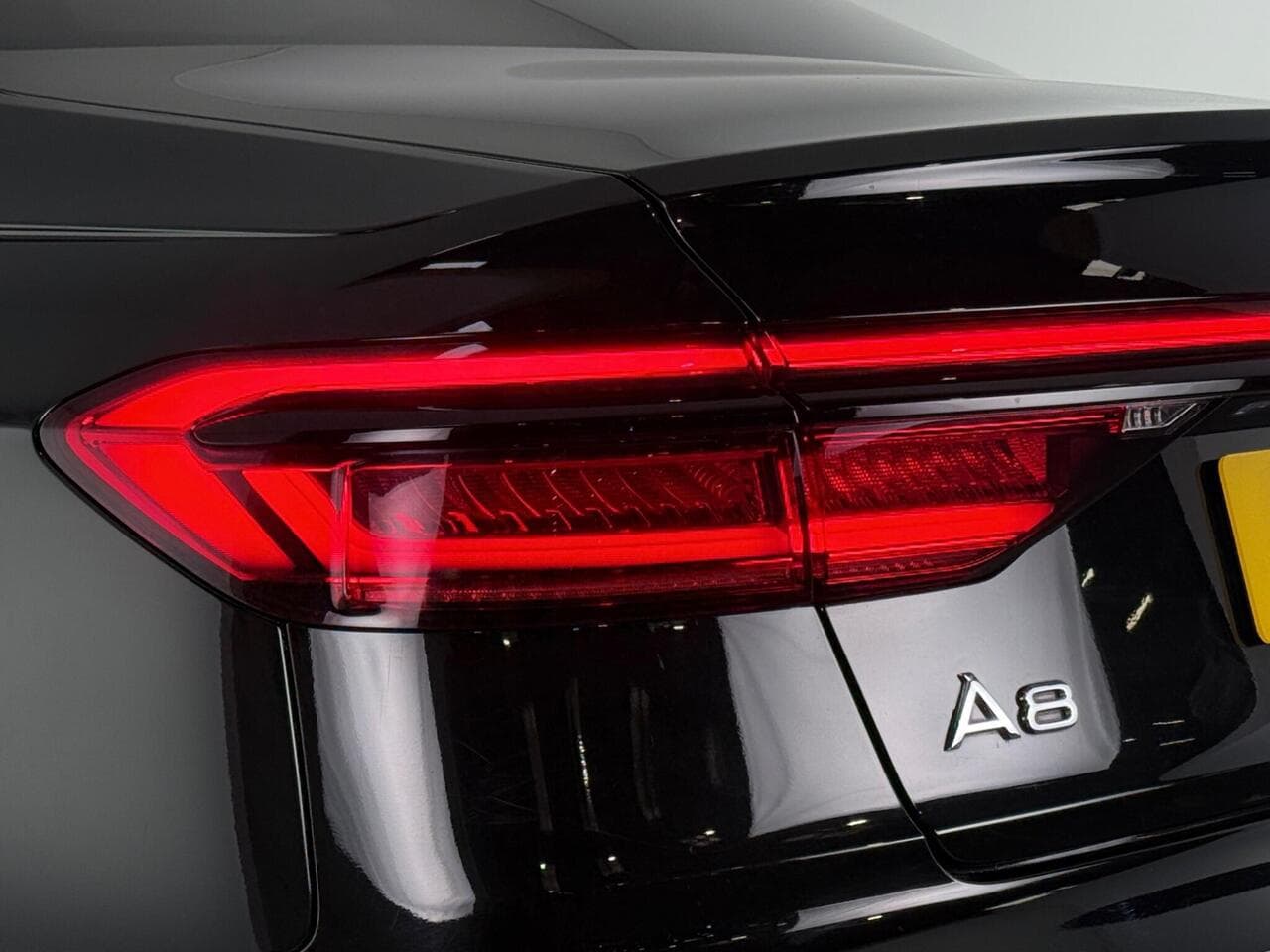 Audi A8 thumbnail Lights Rear