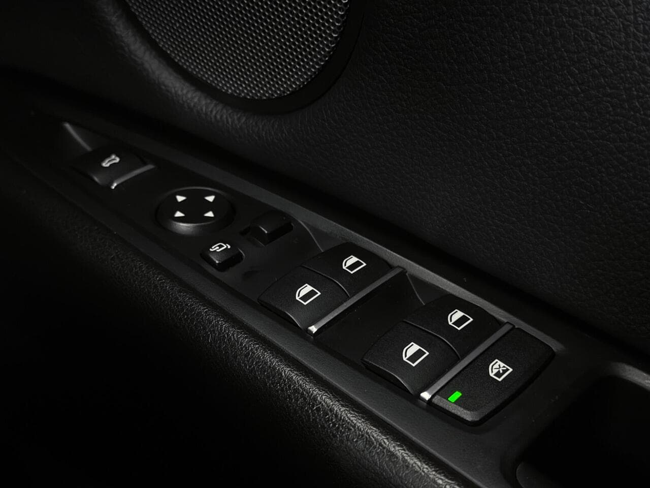 BMW X6 thumbnail Misc Controls