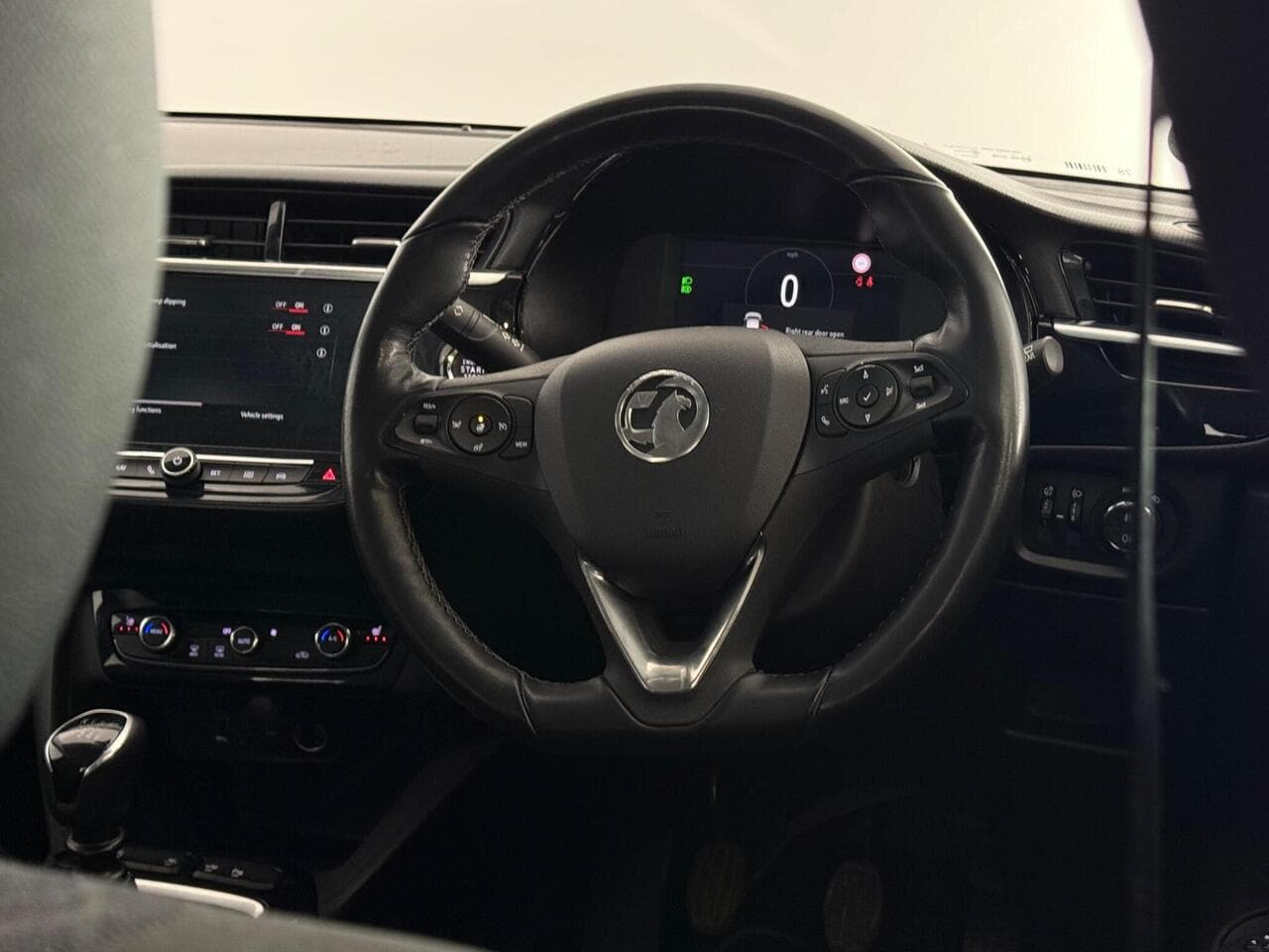 Vauxhall Corsa thumbnail Steering Wheel