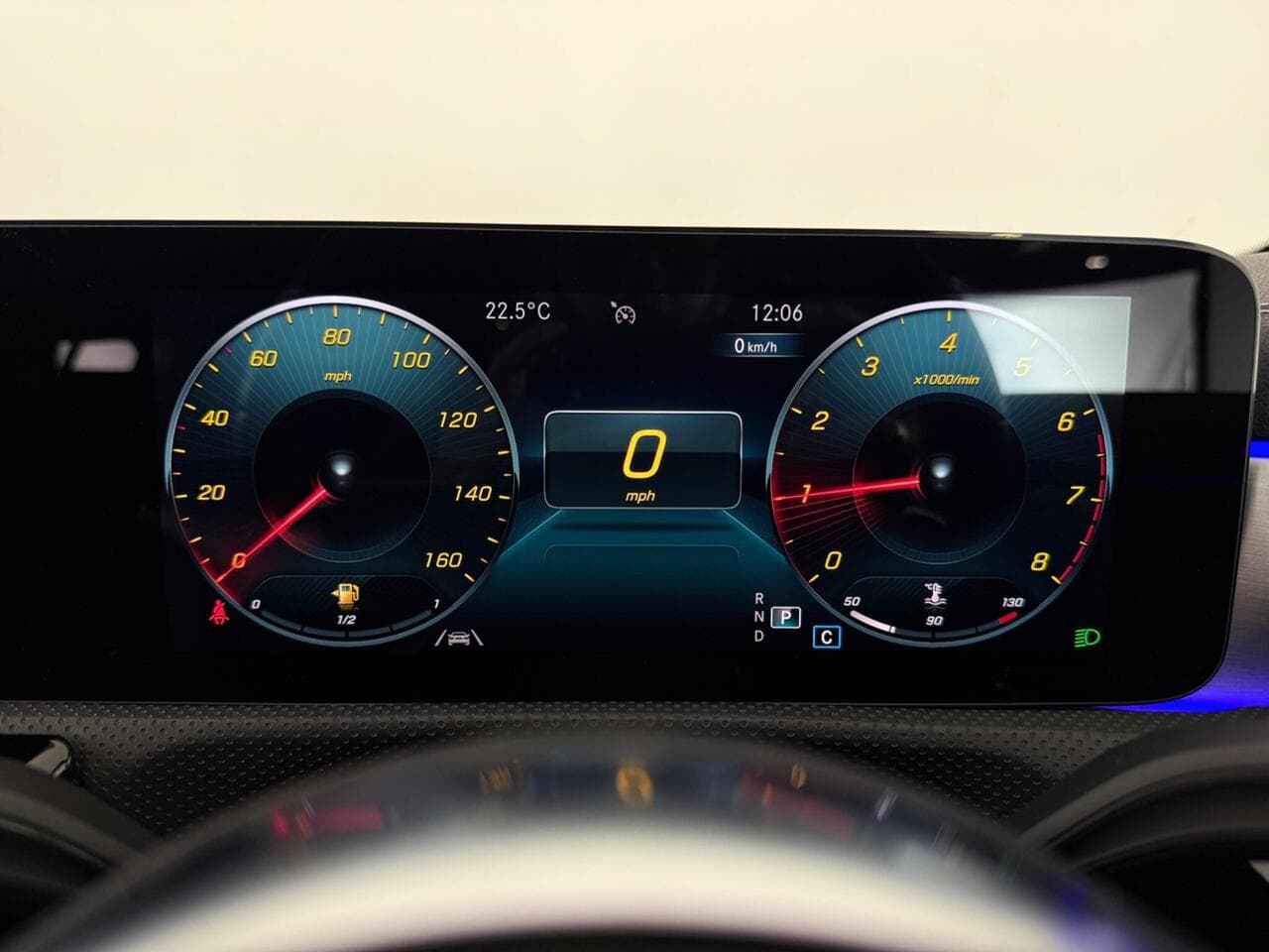 Mercedes-Benz A Class thumbnail Driver Instruments