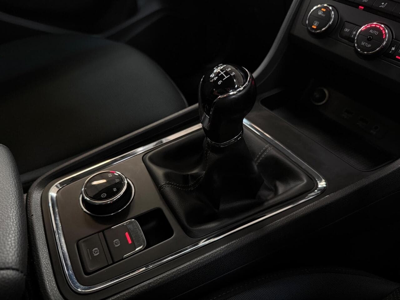 SEAT Ateca thumbnail Interior Front
