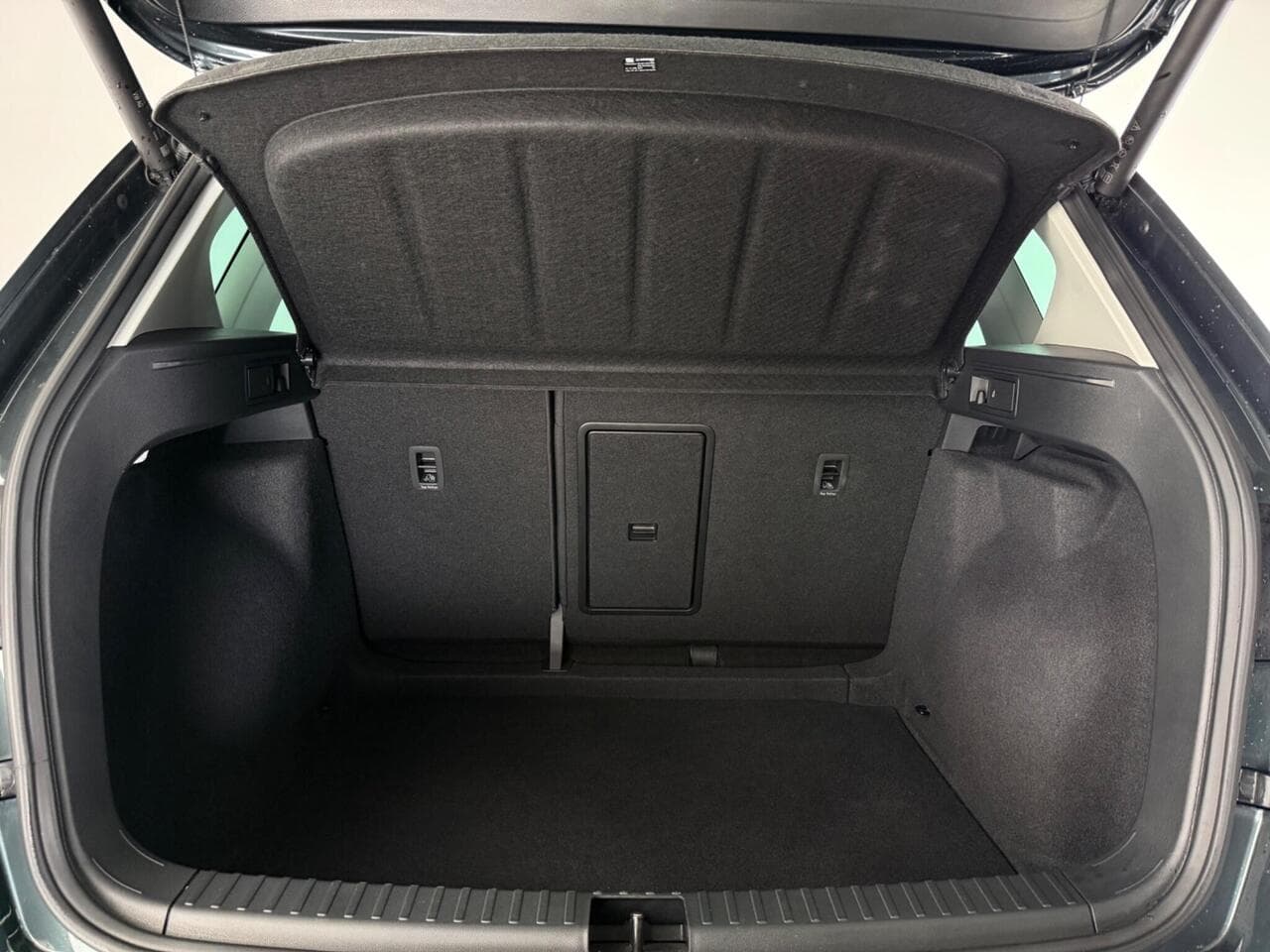 SEAT Ateca thumbnail Boot