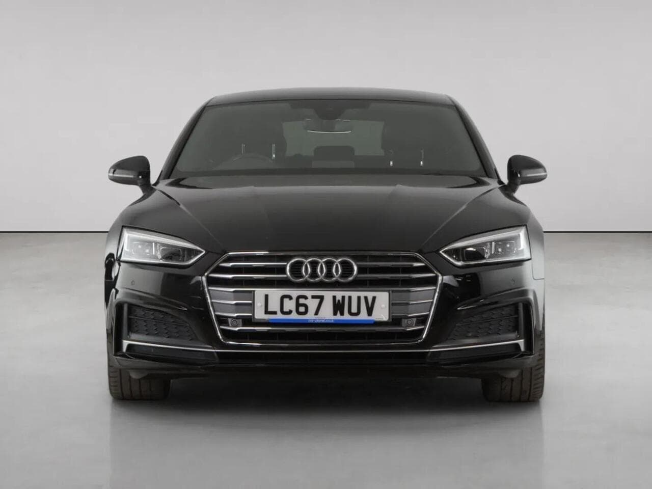Audi A5 thumbnail Front