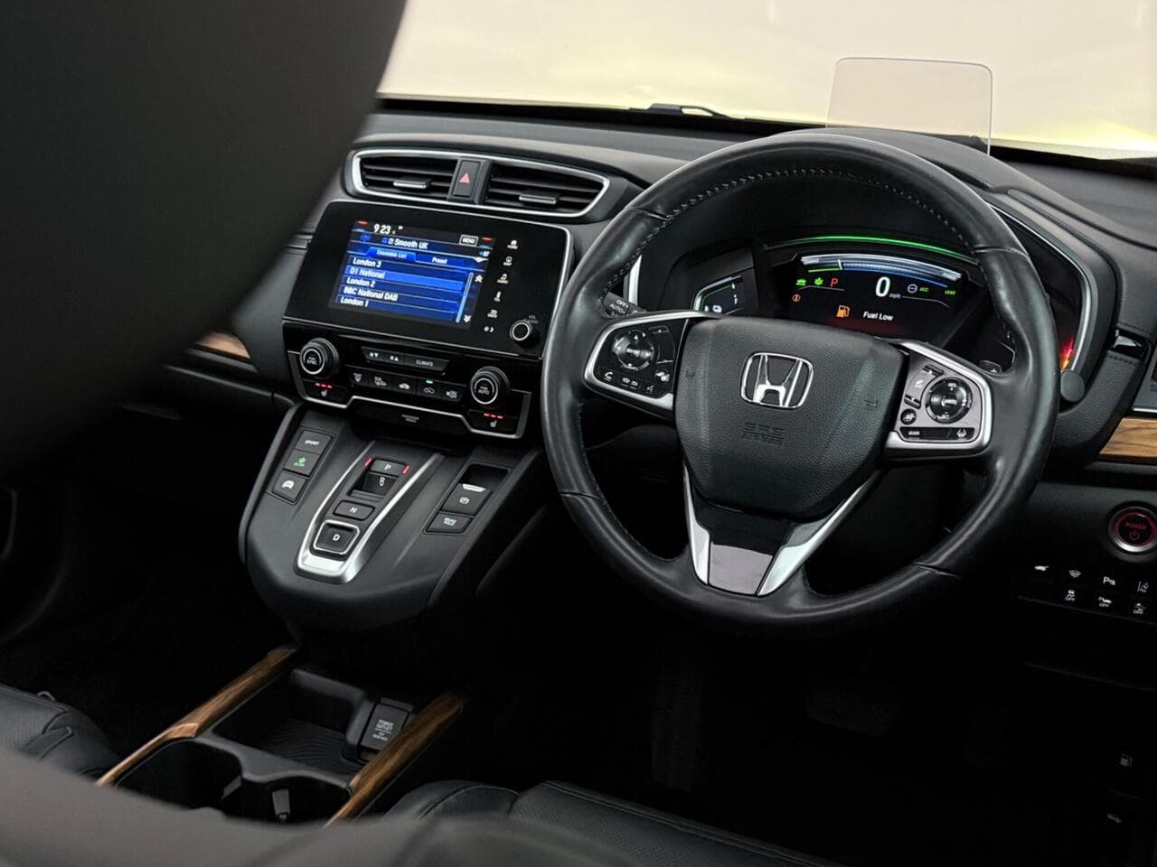Honda CR-V thumbnail Interior Front