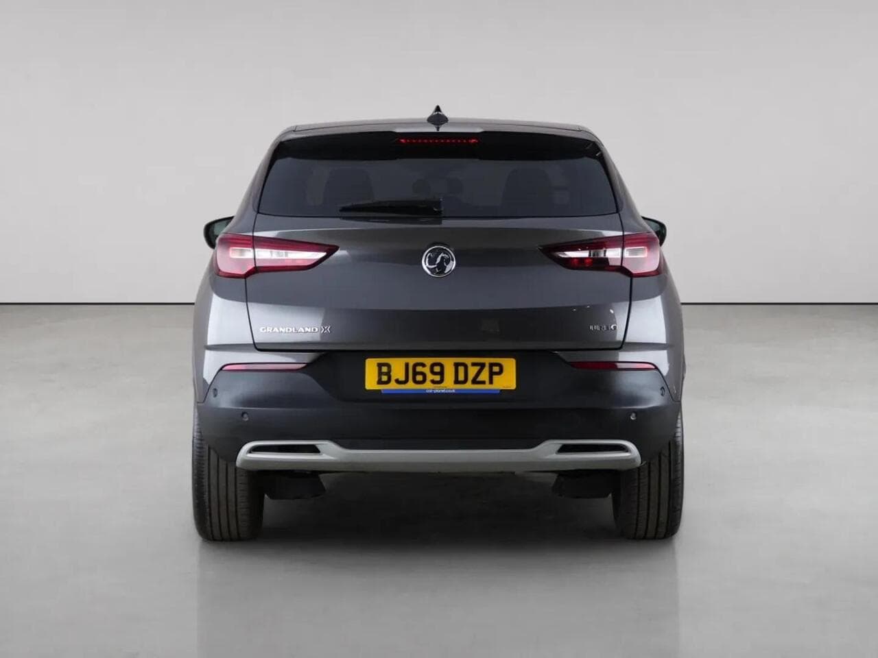 Vauxhall Grandland X thumbnail Rear