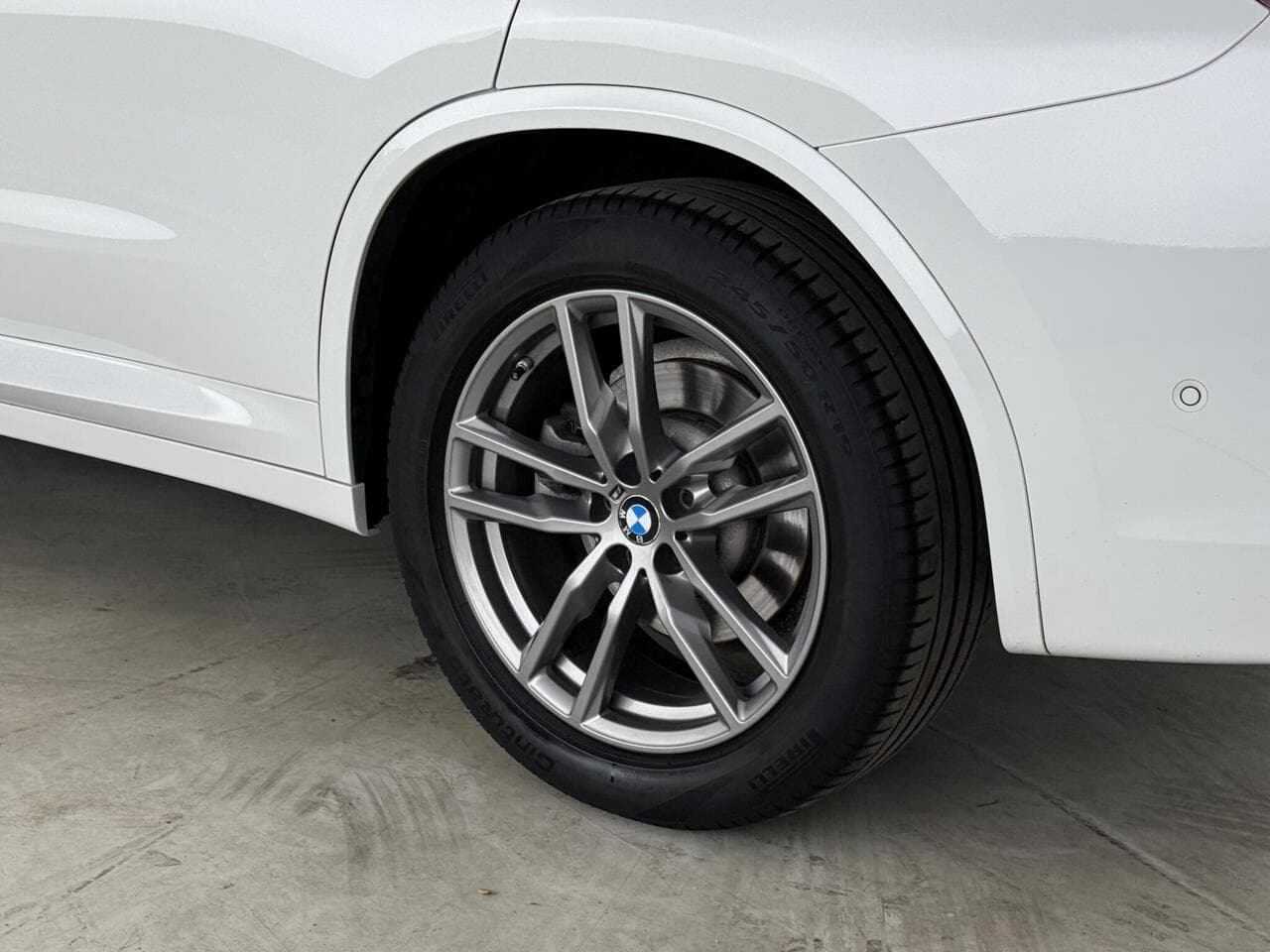 BMW X3 thumbnail Wheel