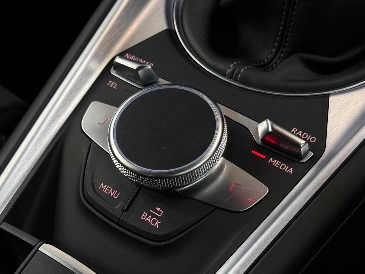 Audi TT thumbnail Misc Controls