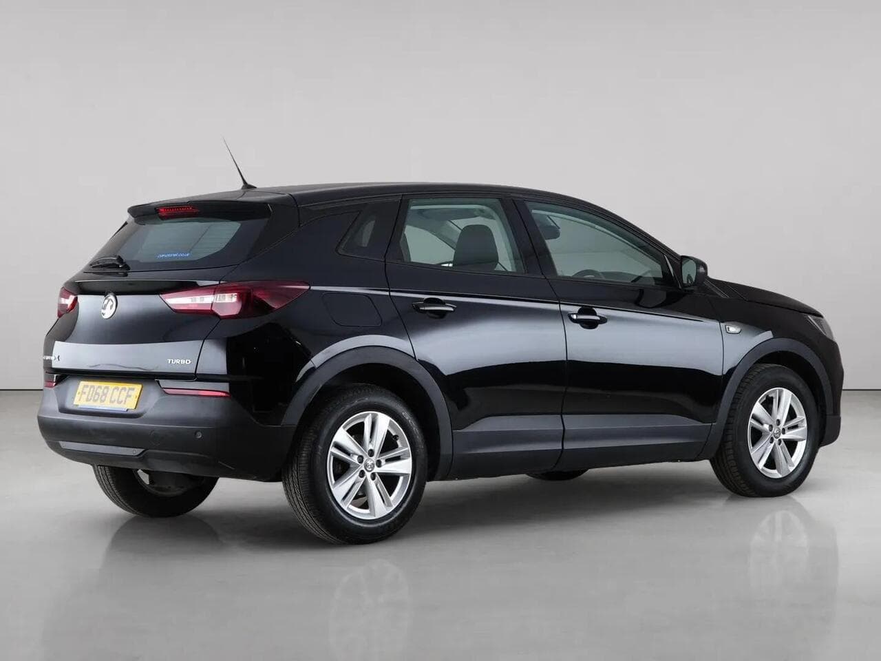 Vauxhall Grandland X thumbnail Rear Right