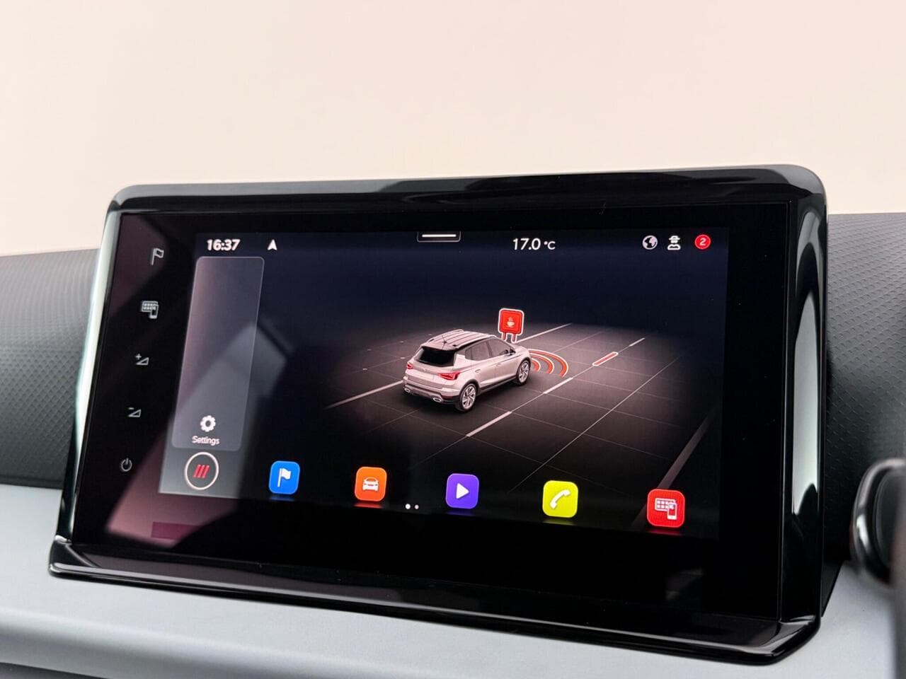 SEAT Arona thumbnail Infotainment System