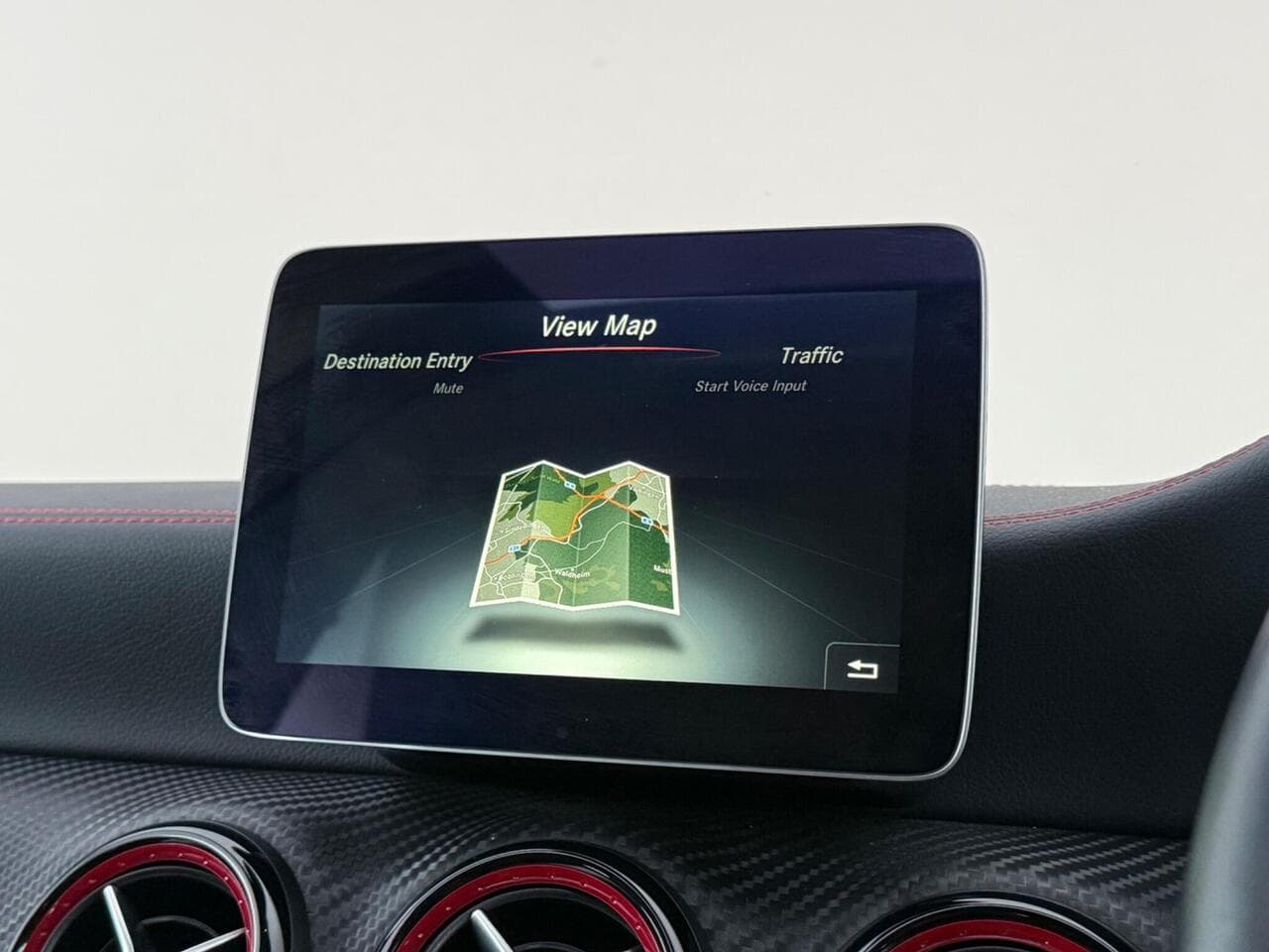 Mercedes-Benz A Class thumbnail Infotainment System
