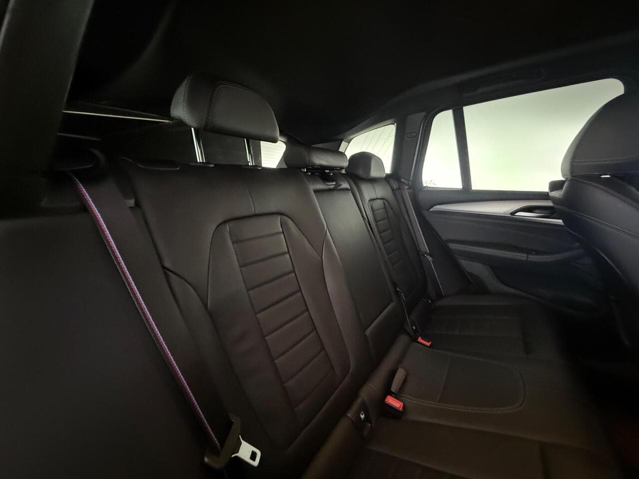 BMW X3 thumbnail Seats Rear
