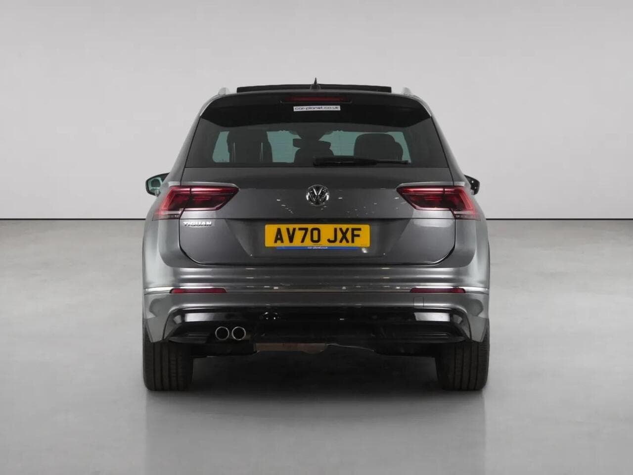 Volkswagen Tiguan thumbnail Rear