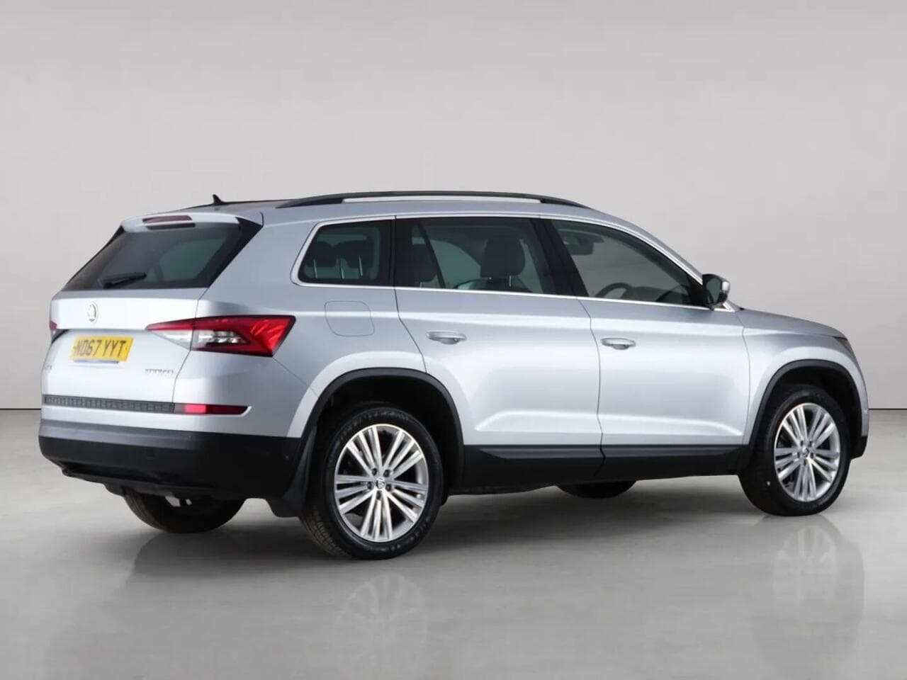 Skoda Kodiaq thumbnail Rear Right